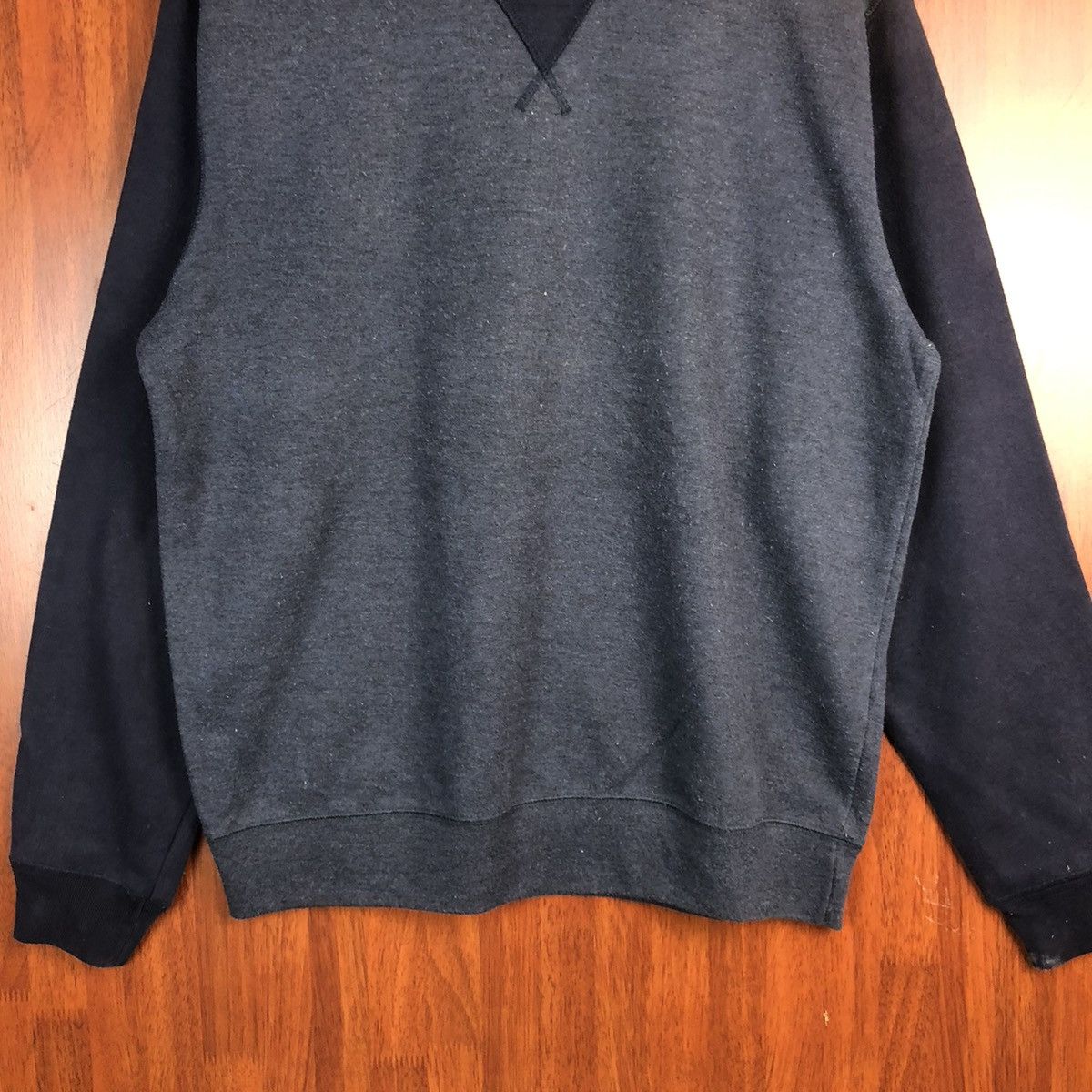 Uniqlo × Vintage Uniqlo Dark Blue Sweatshirt #7556 Size US M / EU 48-50 / 2 - 3 Thumbnail