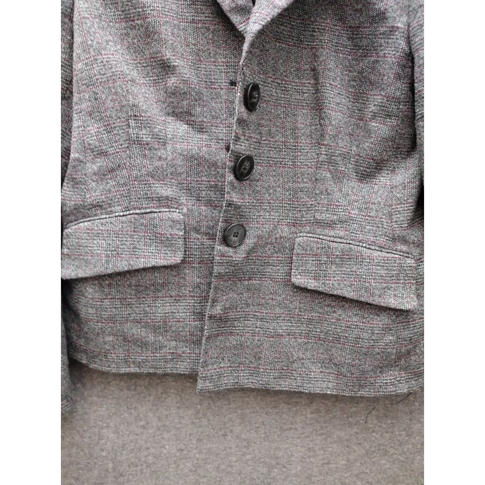 Jones New York VINTAGE Jones New York Blazer Women's 16P Petite 3 Button Pocket Office Career Work Plaid Gray Size M / US 6-8 / IT 42-44 - 4 Thumbnail