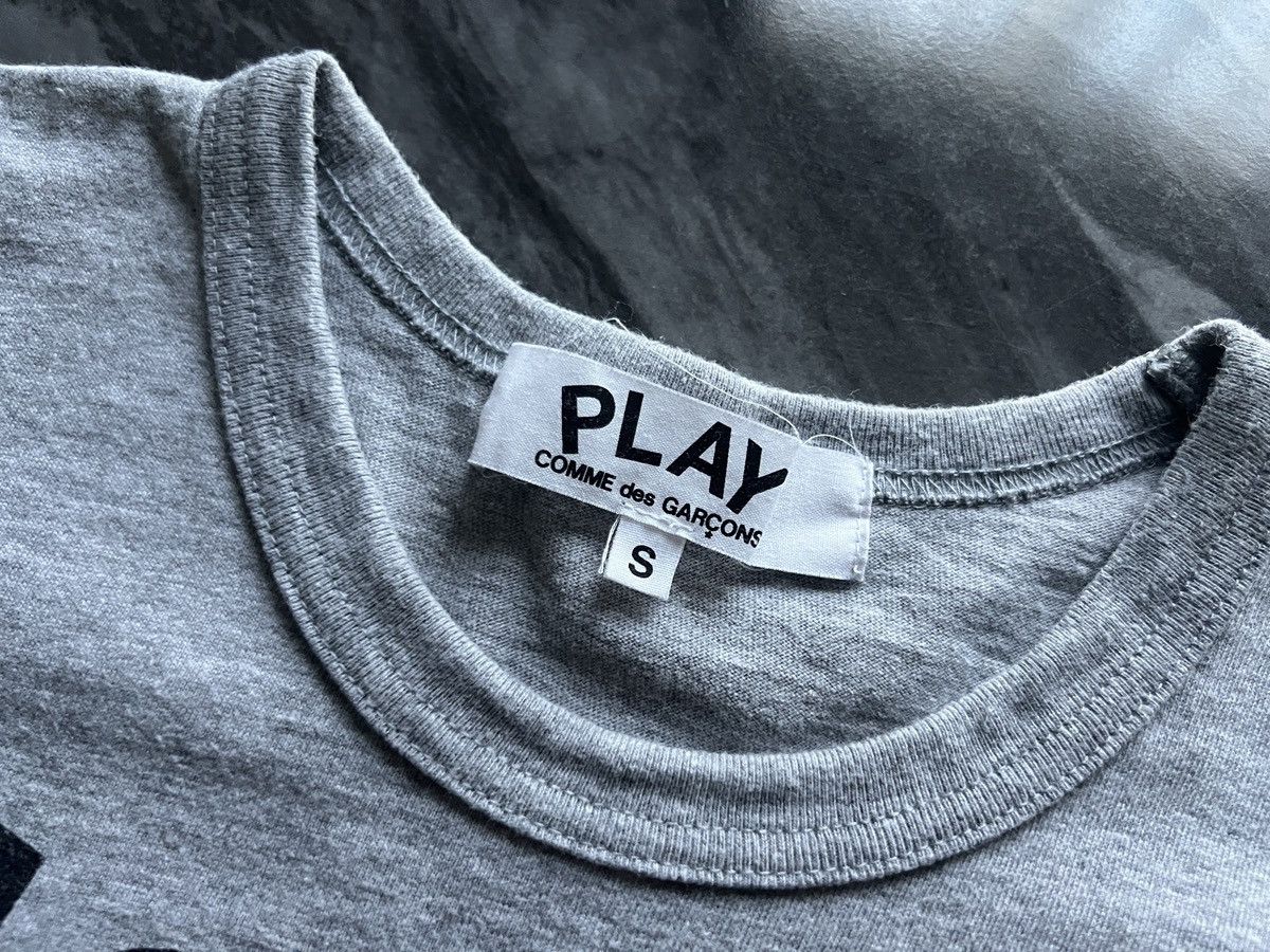 Comme des Garcons PLAY Comme Des Garcon : Play Heart Center Black Size US S / EU 44-46 / 1 - 3 Thumbnail