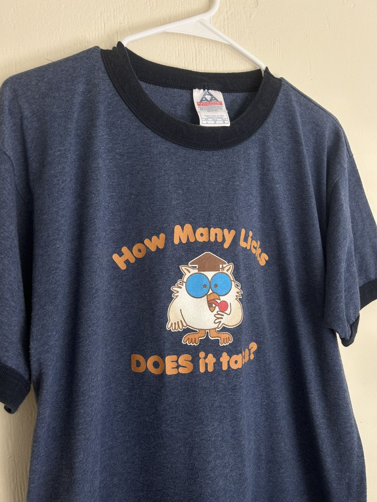 Vintage Vintage Tootsie Pop Owl ‘How Many Licks Does It Take?’ Shirt Size US L / EU 52-54 / 3 - 1 Thumbnail