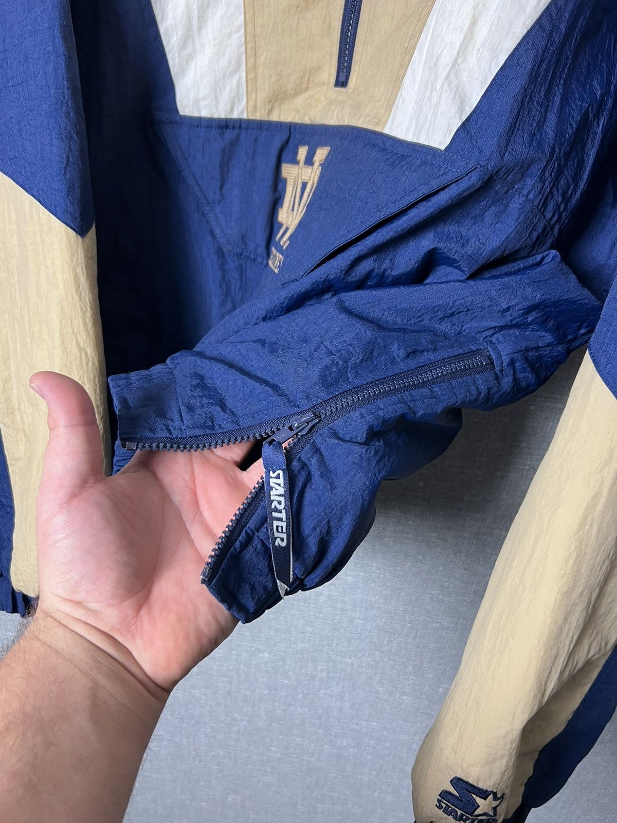 Starter 90s Starter Notre Dame Fighting Irish Nylon Bomber Jacket Size US L / EU 52-54 / 3 - 11 Thumbnail