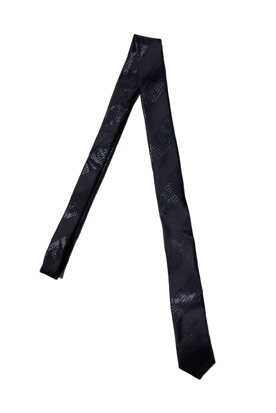 Saint Laurent Paris Saint Laurent, diagonal black striped shiny tie Size ONE SIZE - 1 Thumbnail