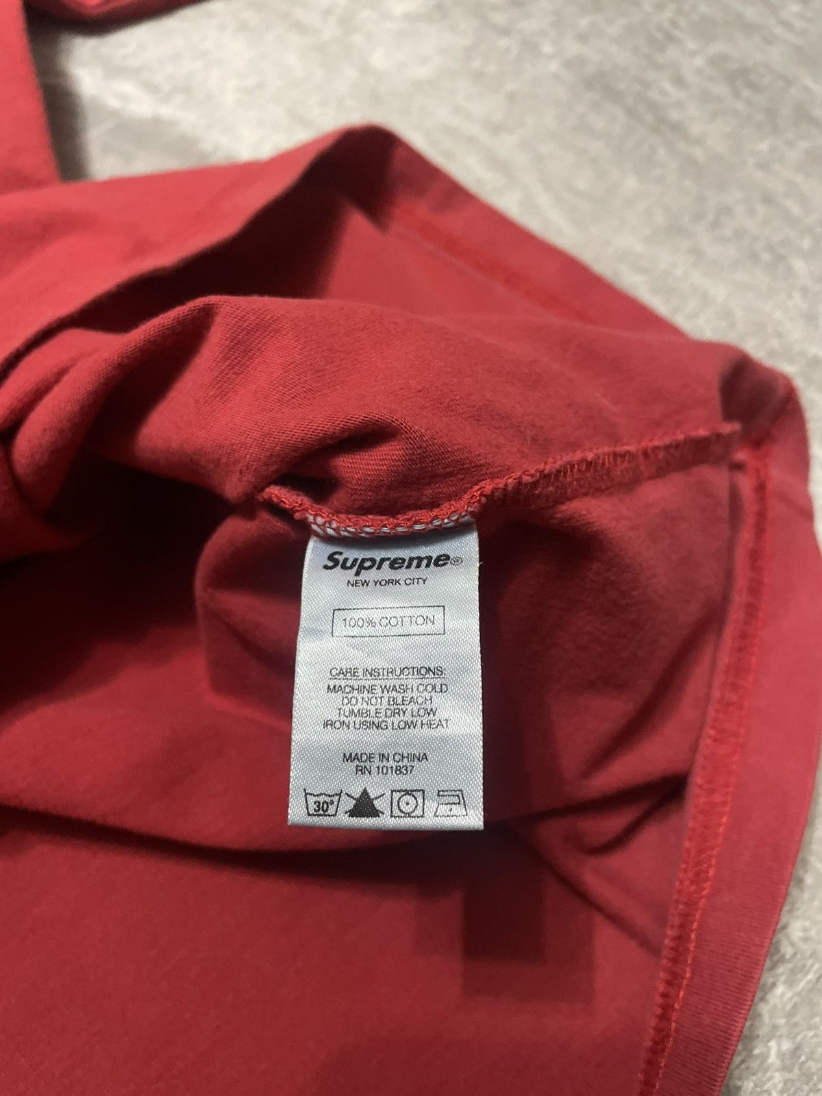 Hypebeast × Supreme Supreme Big Logo Red T-Shirt Size US M / EU 48-50 / 2 - 13 Thumbnail
