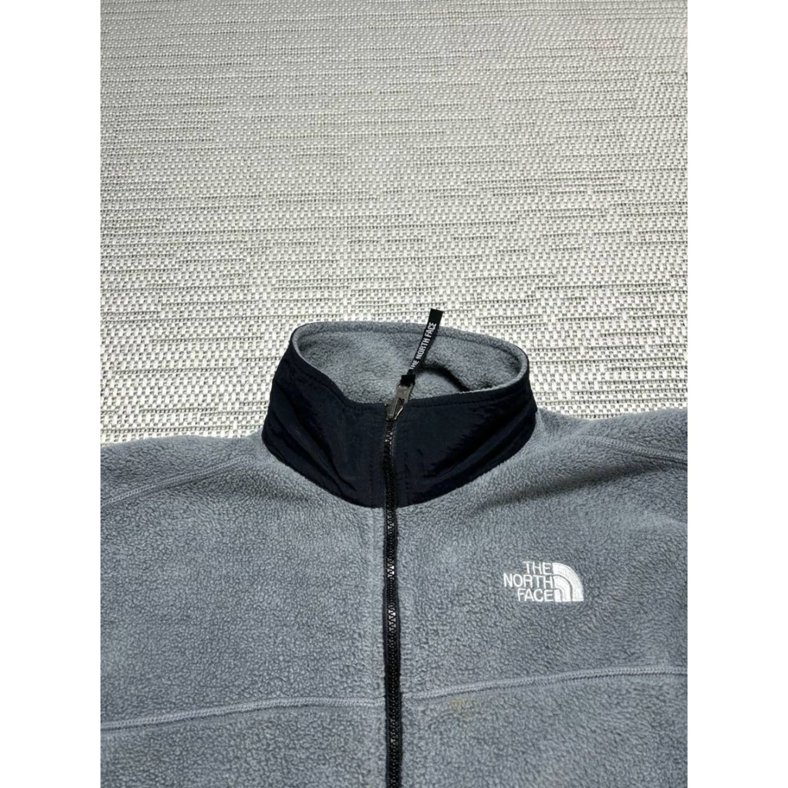 The North Face The North Face Jacket Mens M Gray Full Zip Fleece Size US M / EU 48-50 / 2 - 2 Thumbnail