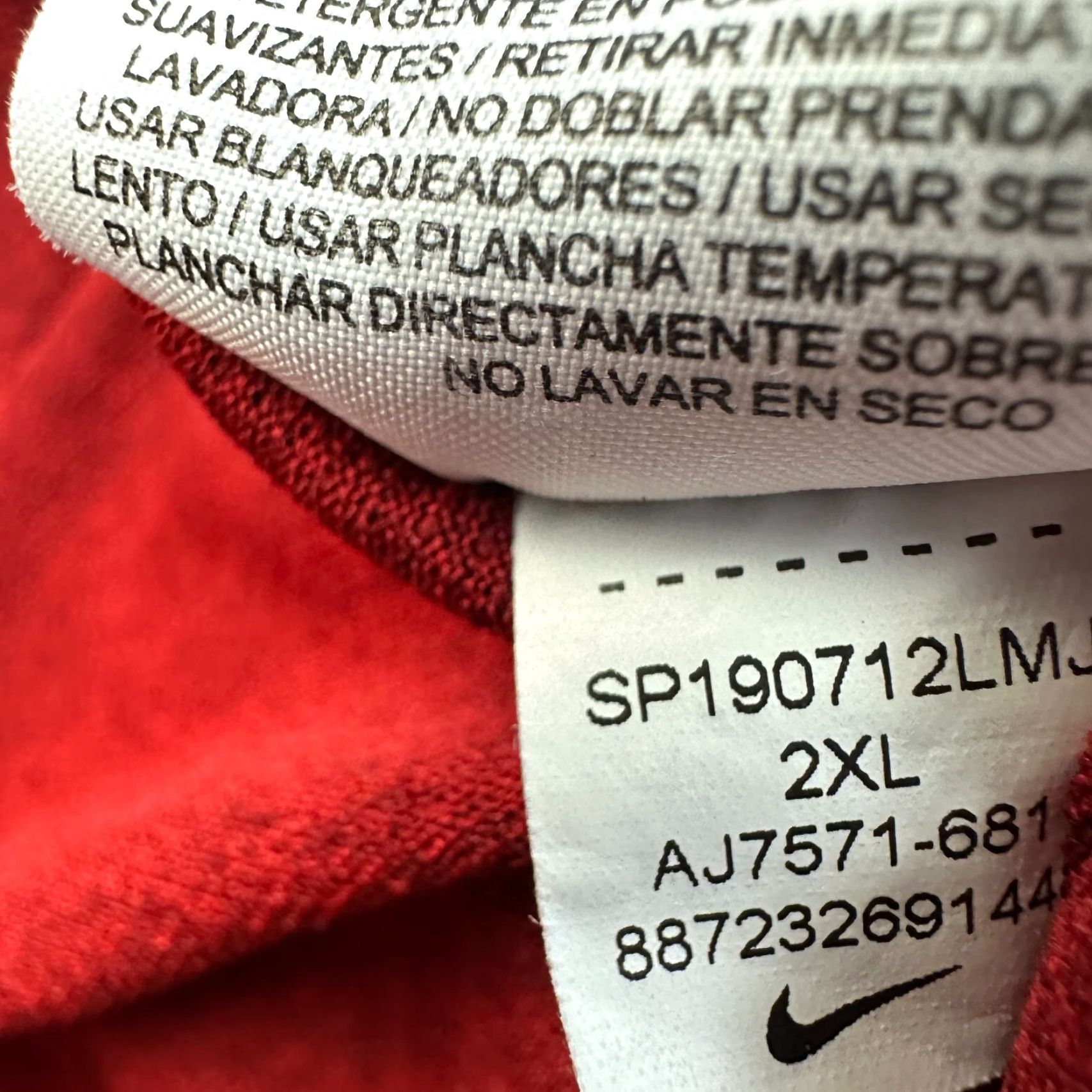 Nike Nike Miler Shirt Mens 2XL Red Dri-Fit Running Marathon Gym Jacquard Crew Neck Short Sleeve | Nike Dri-Fit | Logos & Sports Size US XXL / EU 58 / 5 - 6 Thumbnail