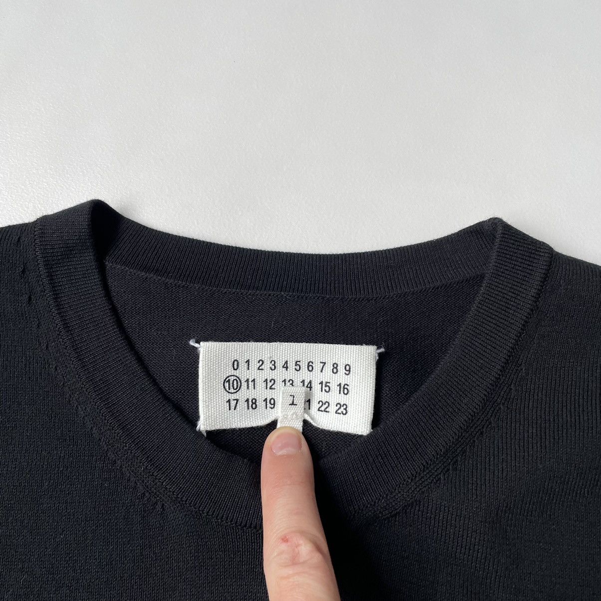 Maison Margiela S/S 16 Swirl Sleeve Black Sweater Size US M / EU 48-50 / 2 - 4 Thumbnail