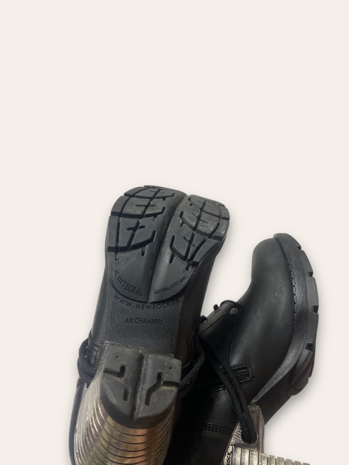 New Rock Vintage NEW ROCK Heels High Top Leather Skin Black Boots Size US 10 / IT 40 - 10 Thumbnail
