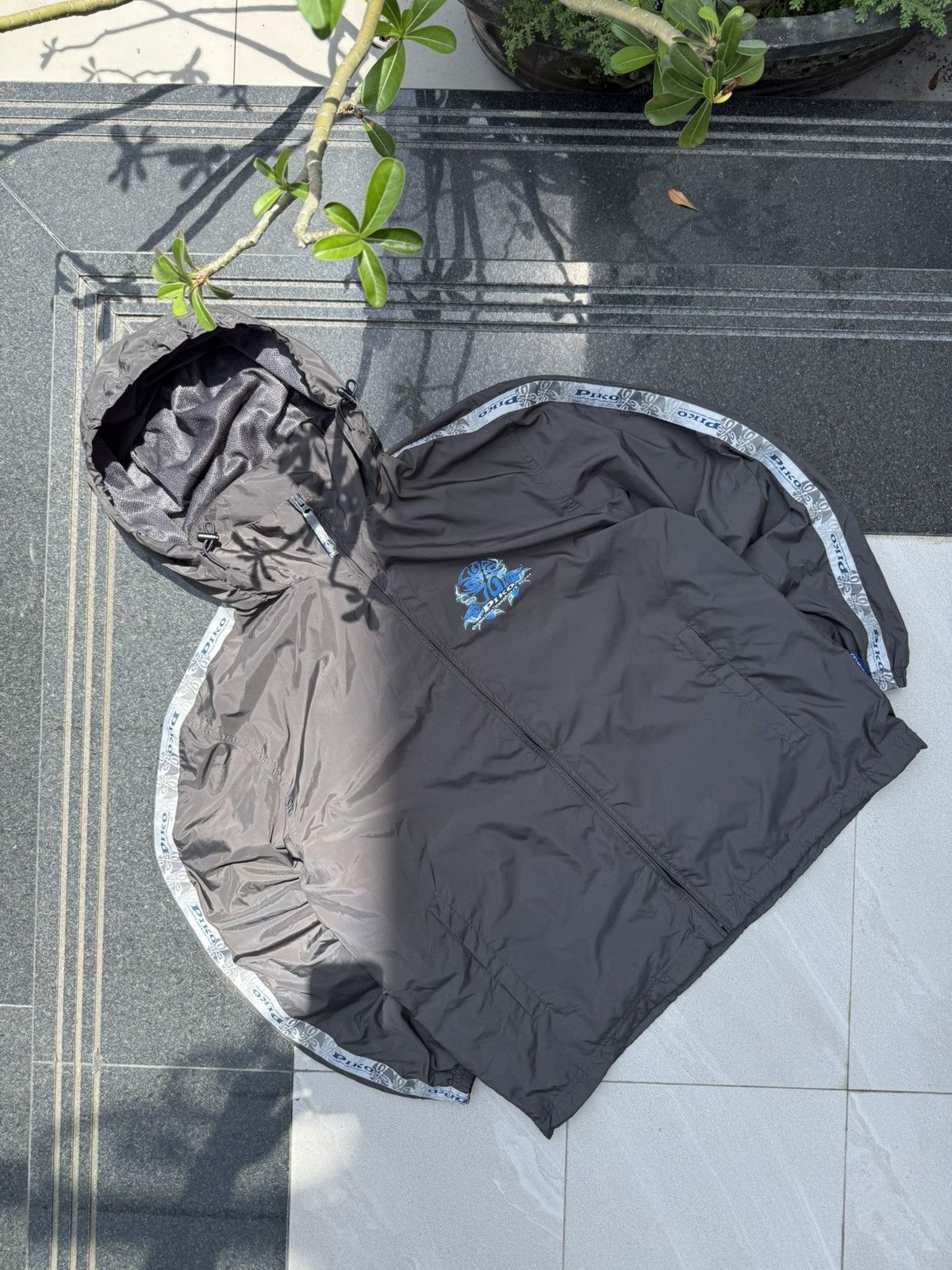Japanese Brand 90’s PIKO RARE HAWAIIAN SURF VINTAGE MULTI LOGO NYLON JACKET Size US M / EU 48-50 / 2 - 2 Thumbnail