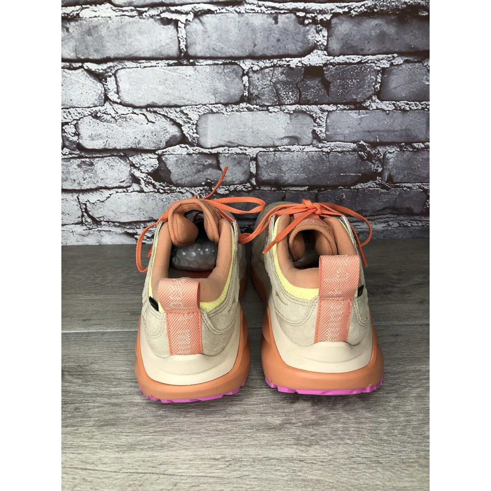 Hoka Hoka Kaha Low GTX Mental Health Hiking Sand Sun Baked Sneake Size US 9.5 / EU 42-43 - 4 Thumbnail