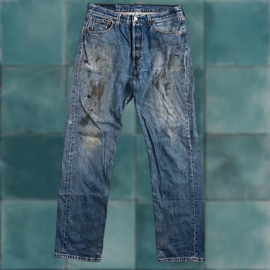 Levi's VINTAGE Levi's 501 Jeans Men 34x34 Straight Leg 90s Poland Denim Blue Mid Wash Size US 34 / EU 50 - 1 Thumbnail