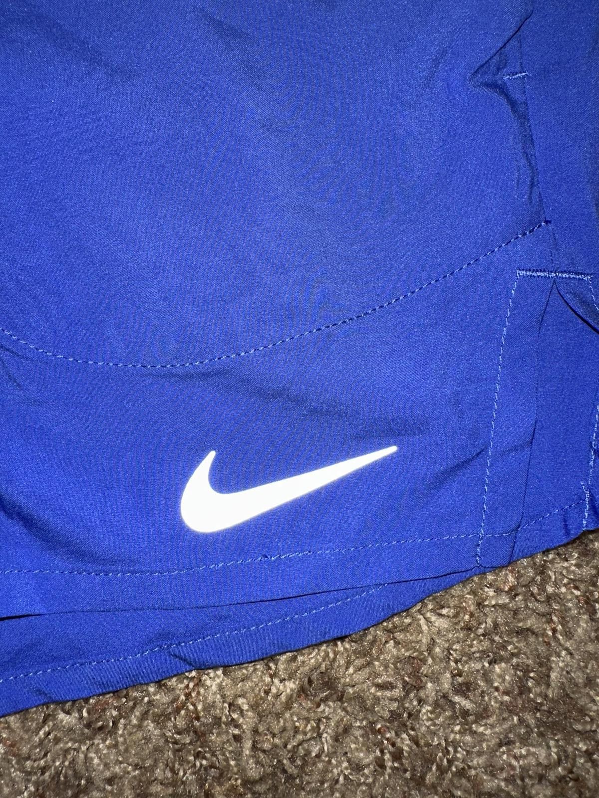 Nike Nike Men’s Challenger 6” Running Shorts Size US 30 / EU 46 - 2 Thumbnail
