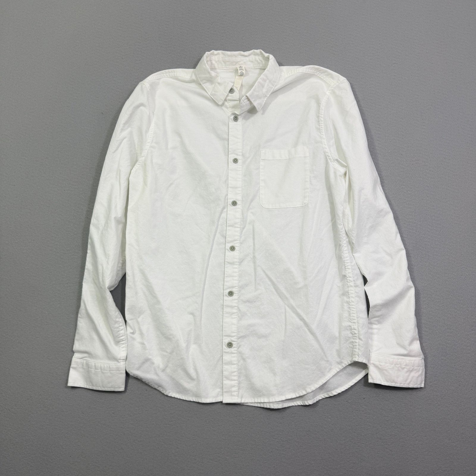 Lululemon Lululemon Button Up Shirt Men's Large White Long Sleeve Size US L / EU 52-54 / 3 - 1 Thumbnail