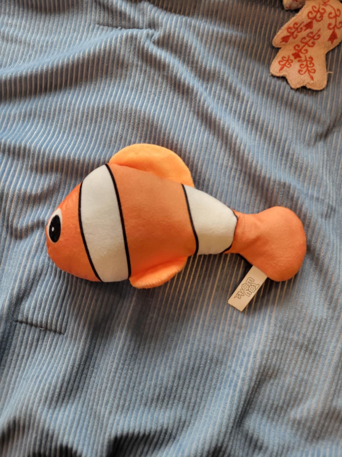 Unknown London Orange Plush Clownfish Toy Size ONE SIZE - 1 Thumbnail