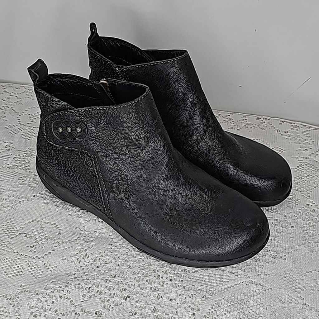 The Unbranded Brand Halsa Althea zipper leather black ankle boots booties sz 8.5 Size US 8.5 / IT 38.5 - 2 Thumbnail