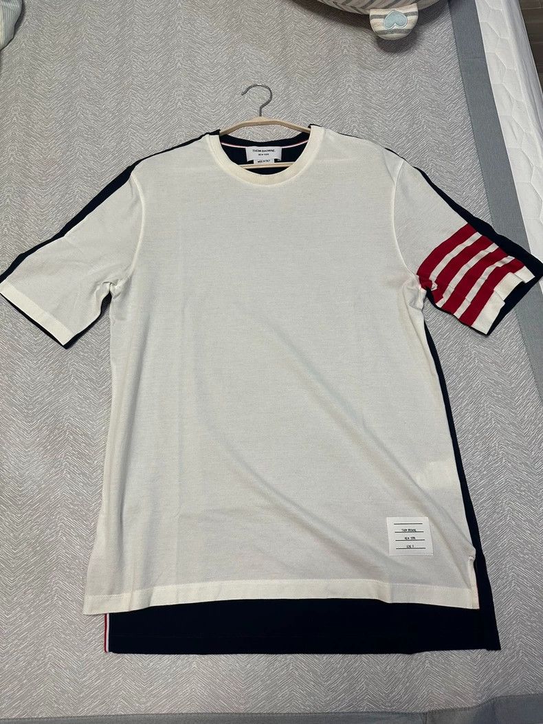Thom Browne Thom Browne Round collar short sleeves Size US L / EU 52-54 / 3 - 1 Thumbnail