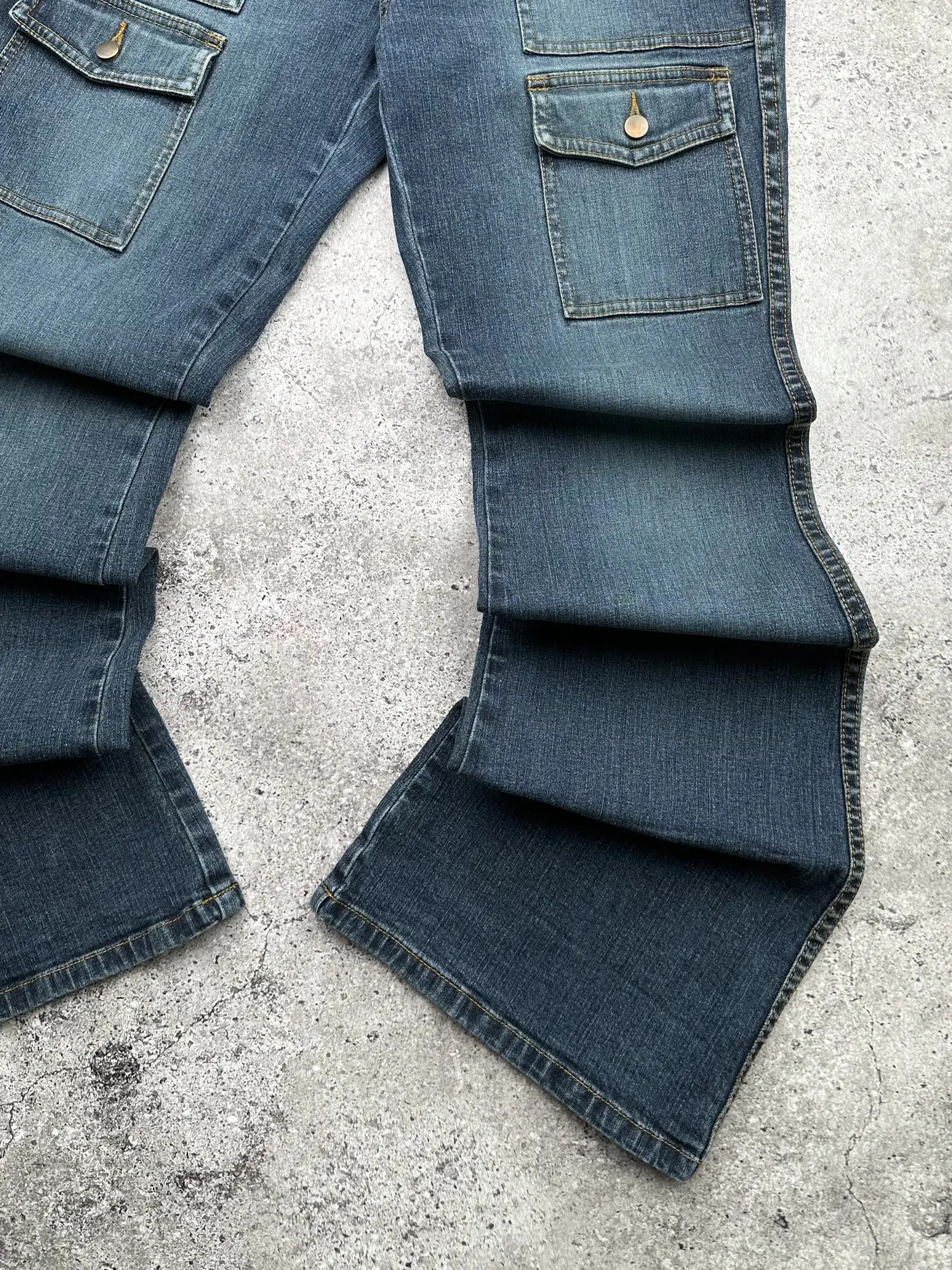 Japanese Brand Vintage Cargo Flare Jeans C258(V546) Size 27" / US 4 / IT 40 - 4 Thumbnail