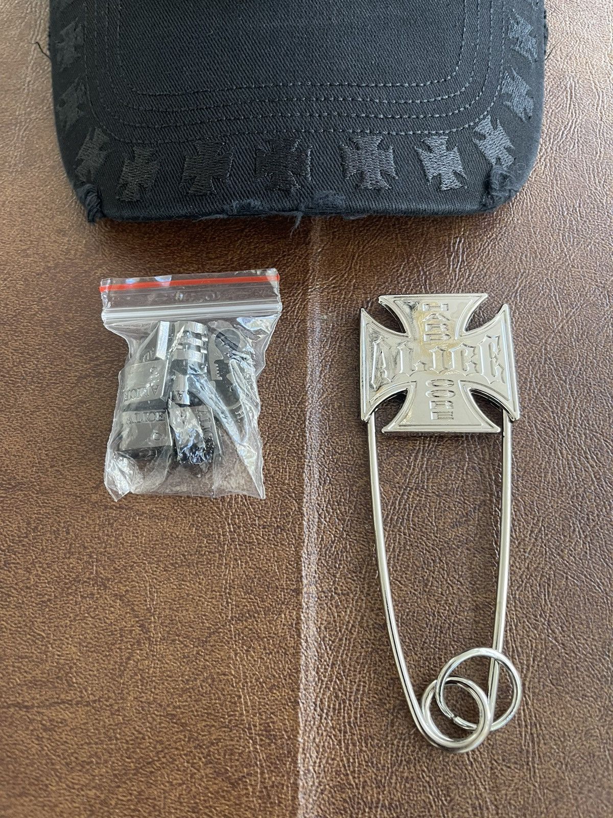 Alice Hollywood Alice Hollywood Complexcon Exclusive Hard Core Blackout Hat Size ONE SIZE - 2 Thumbnail
