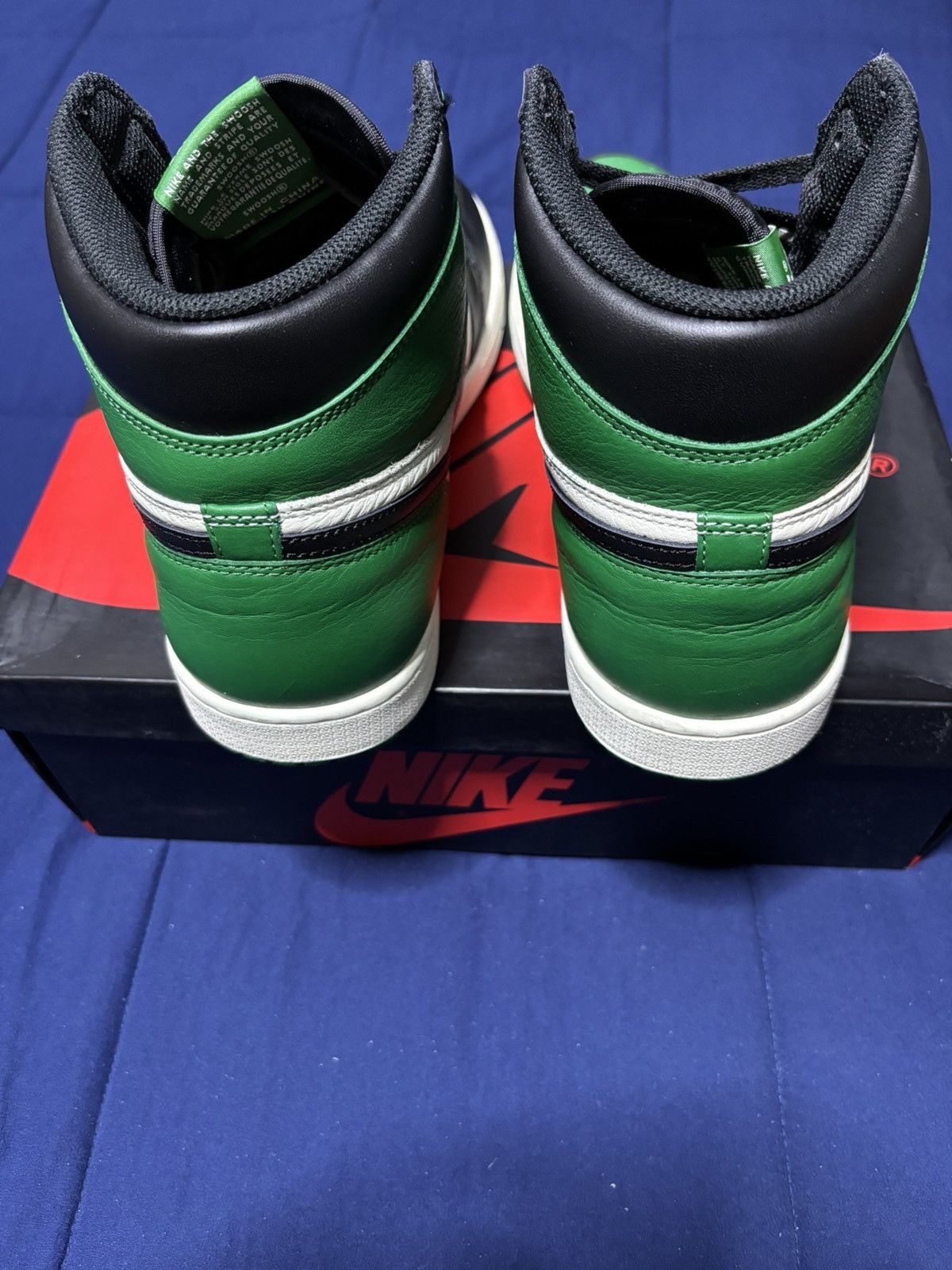 Jordan Brand Jordan 1 Retro High OG Pine Green 2018 Size 13 Size US 13 / EU 46 - 4 Thumbnail