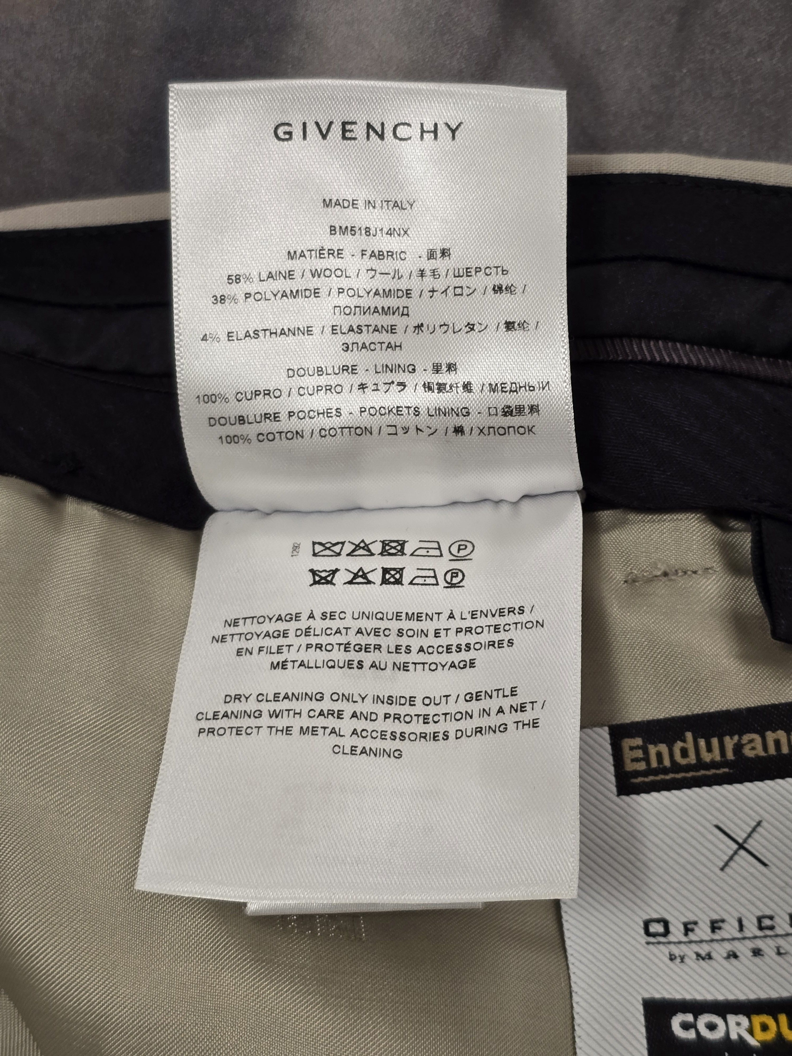 Givenchy Wool trousers with cutout detail Size 50R - 10 Thumbnail