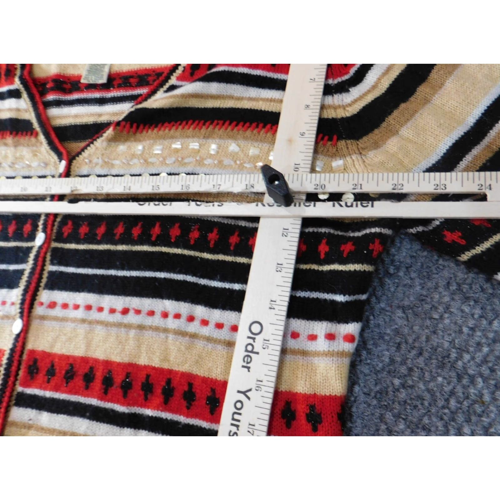 Vintage St.Johns Bay Sweater Womens Medium Beige Wool Striped Button Stretch Pullover Knit Vintage No Size M / US 6-8 / IT 42-44 - 5 Thumbnail