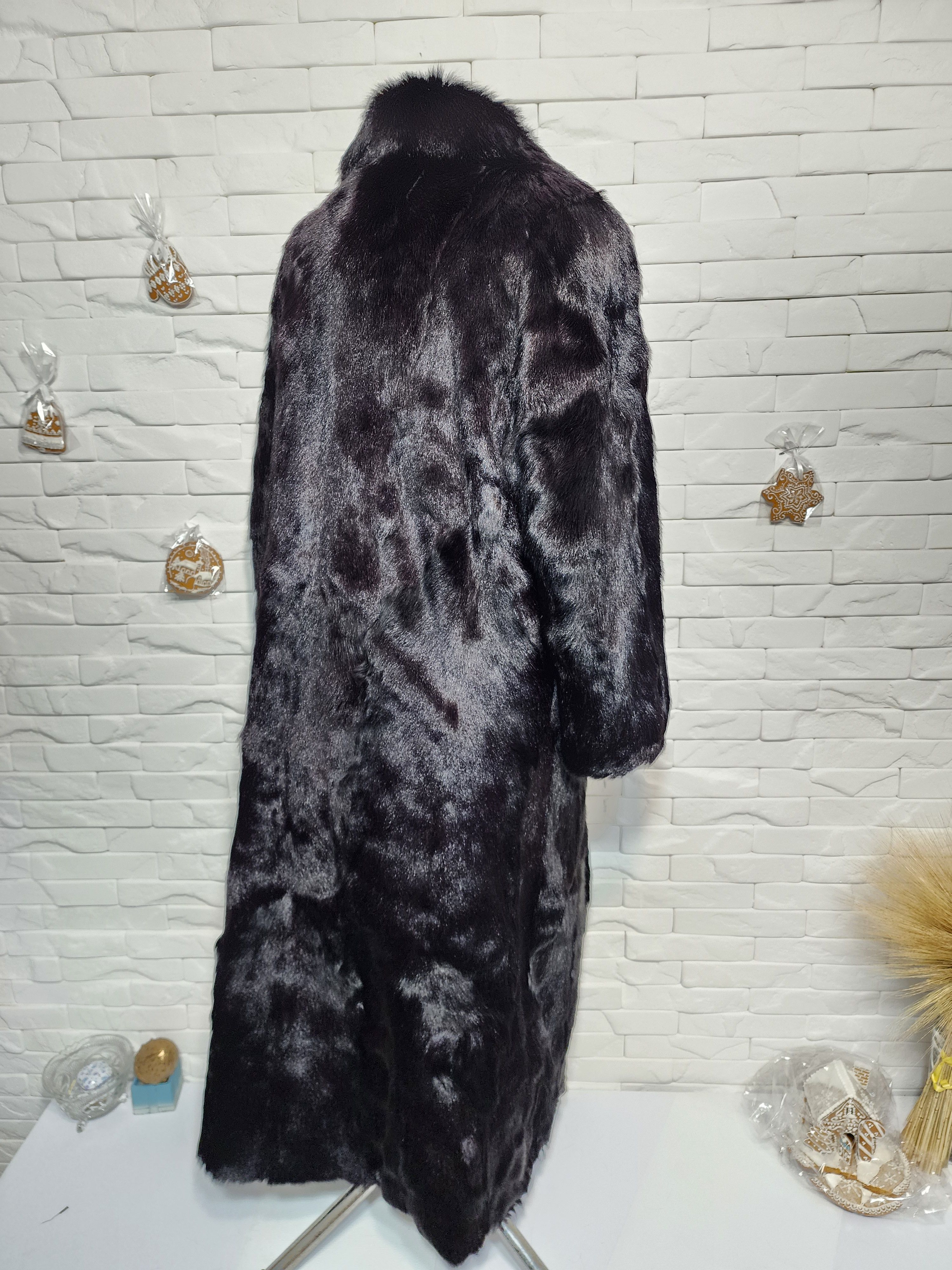 Furla Black Genuine Fur Coat: Women's Winter Coat Size XL / US 12-14 / IT 48-50 - 5 Thumbnail