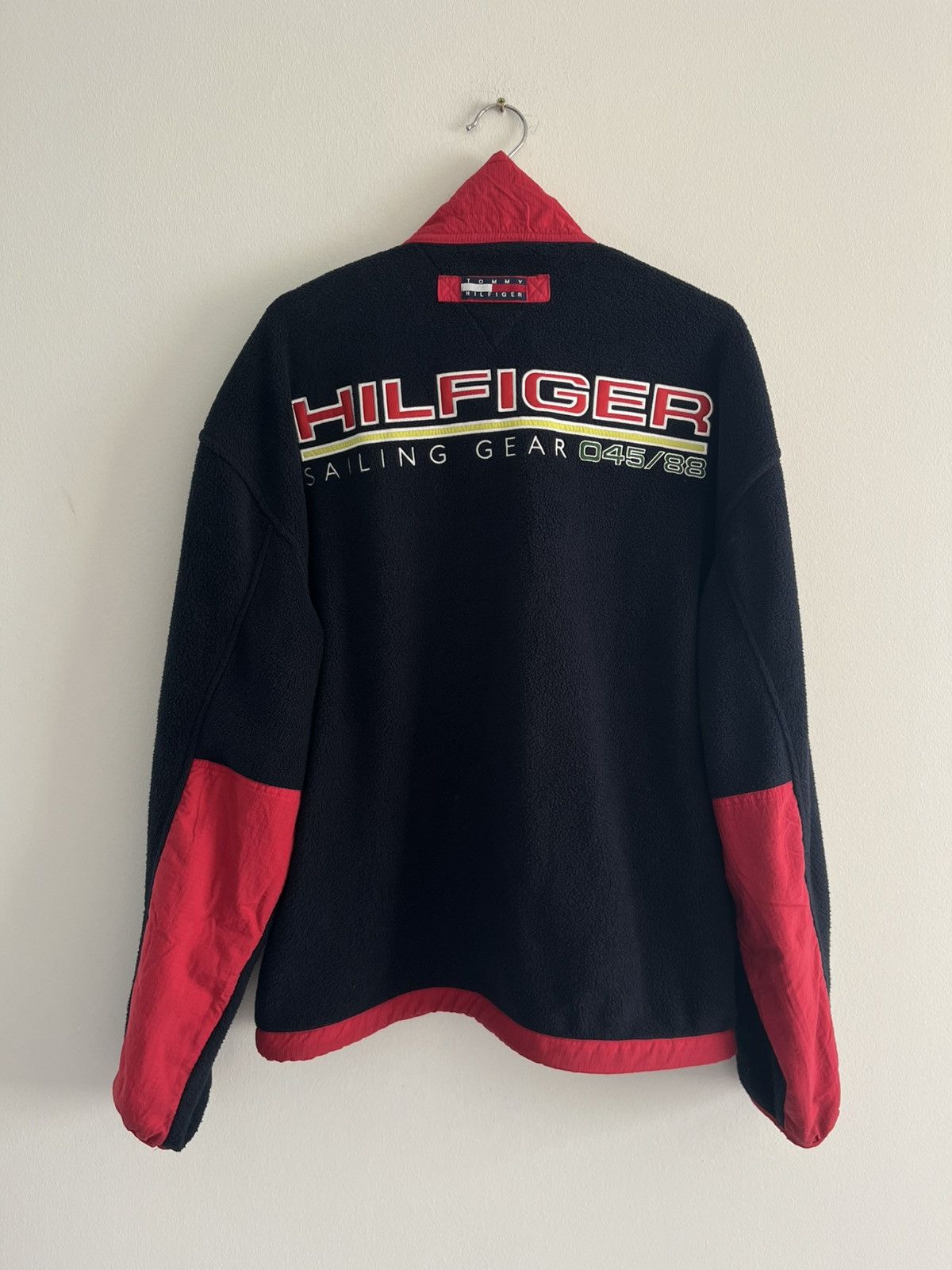Tommy Hilfiger Vintage Tommy Hilfiger - Sailing Gear Fleece Size US L / EU 52-54 / 3 - 2 Thumbnail