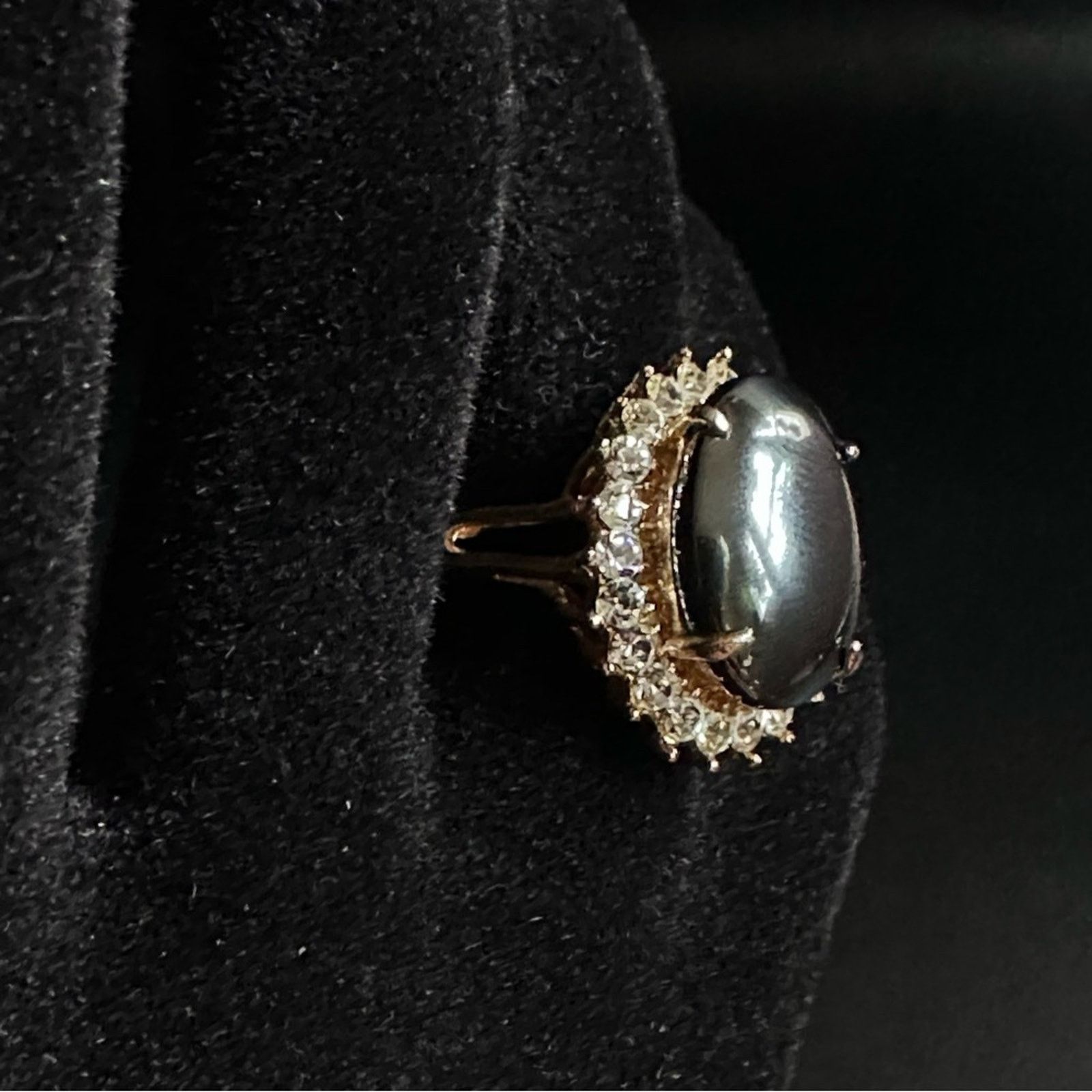Other Vintage Black Sapphire And Cubic Zirconium Ring Size ONE SIZE - 2 Thumbnail