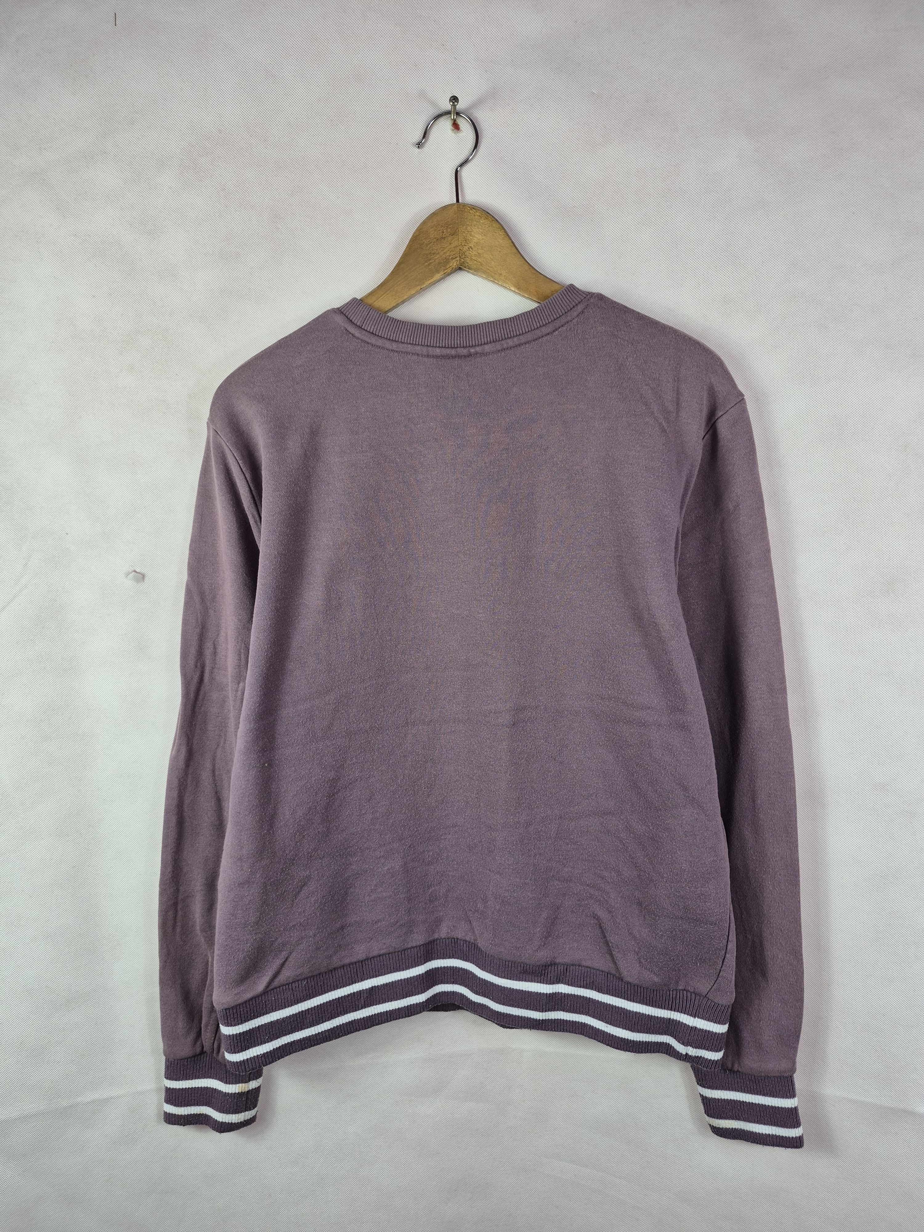 Fila 🔥 Fila Small Patch Logo Embroided Sweatshirt Jumper Size US M / EU 48-50 / 2 - 5 Thumbnail