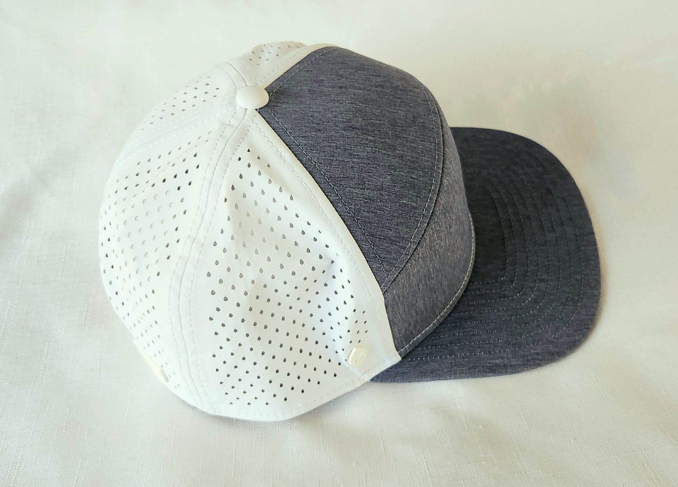 melin Melin Trenches Icon Hydro Snapback Golf Hat Heather 58 cm Size ONE SIZE - 4 Thumbnail