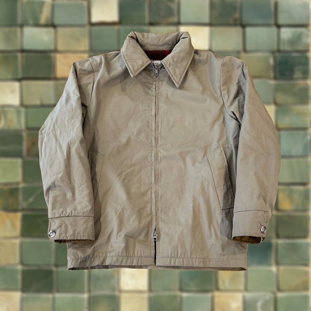 Vintage VINTAGE Woolrich Jacket Wool Flannel Lined Medium Beige Cotton Men Regular 80s Basic Coat Lined Size US M / EU 48-50 / 2 - 1 Thumbnail
