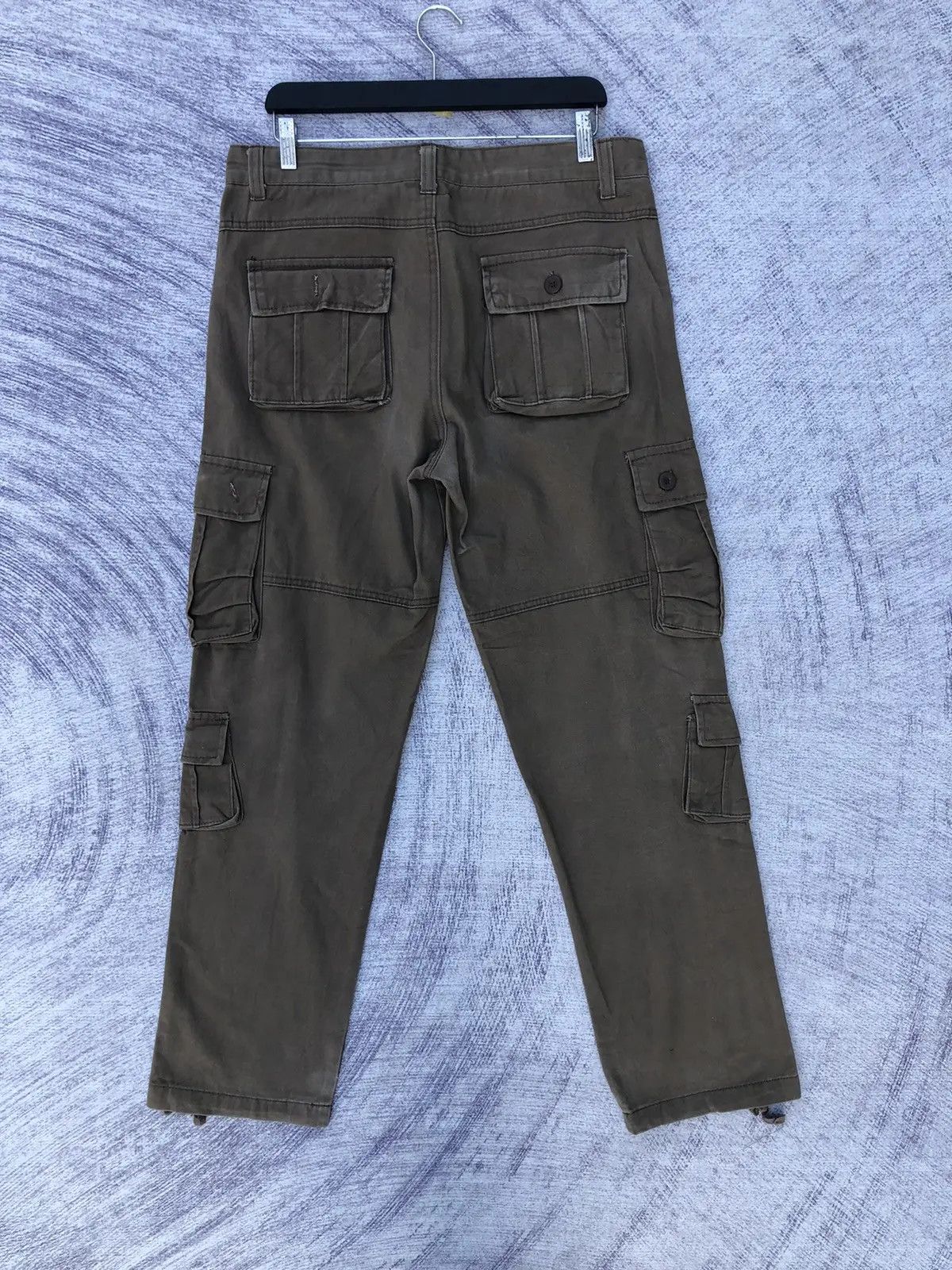 20471120 × Vintage Japanesebrand Cargo Pants 8 Pocket W34xL42 Size US 34 / EU 50 - 12 Thumbnail
