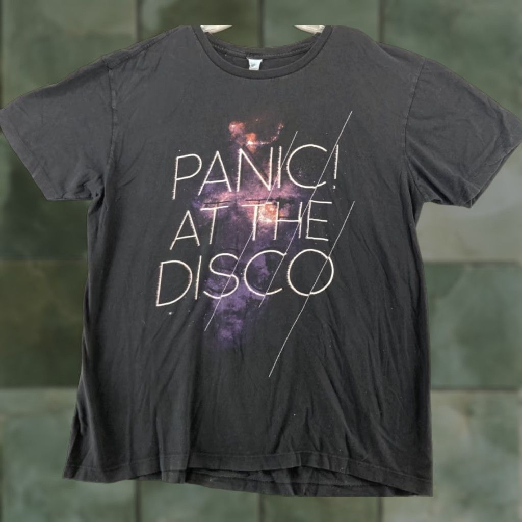 Vintage Panic At The Disco TShirt Adult XL Black Galaxy Tour Band Shirt Unisex Adults Halloween 2000-2009 Vintage No Size US XL / EU 56 / 4 - 1 Thumbnail