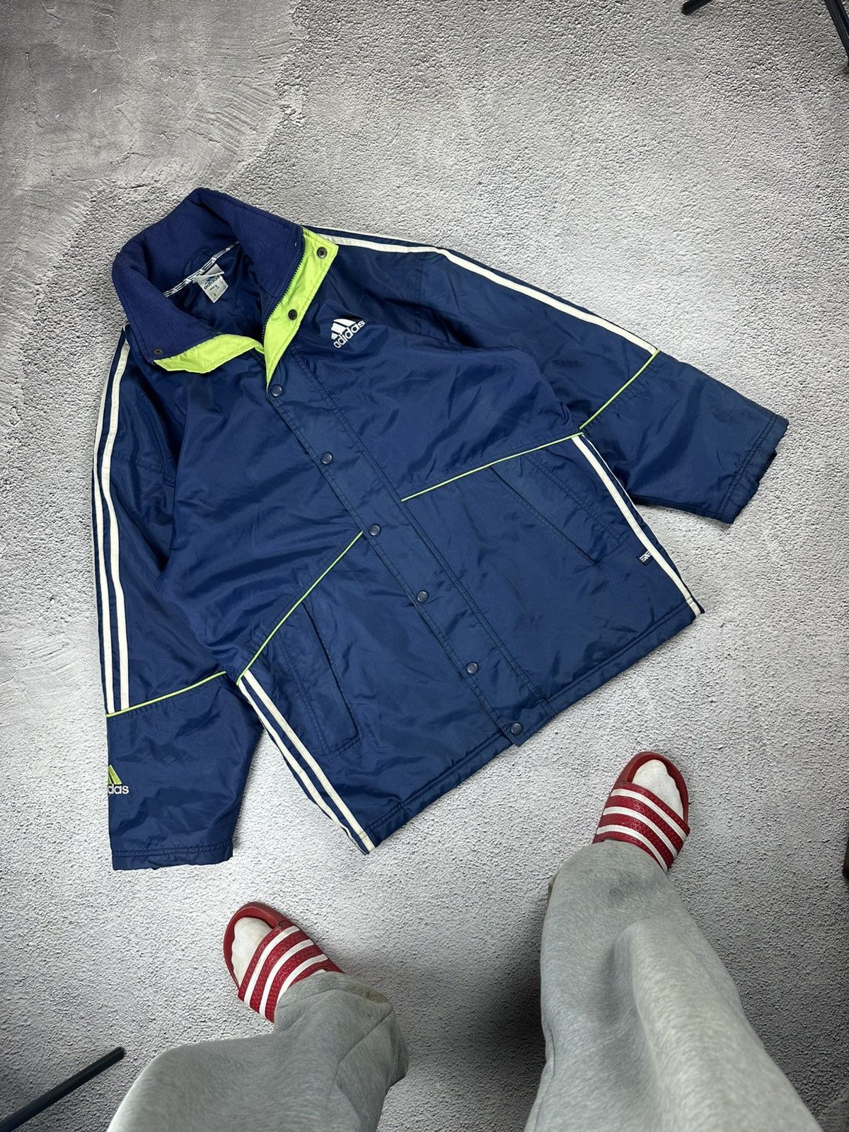 Adidas Vintage Adidas Down Puffer Jacket Striped Nylon Y2K Style Size US S / EU 44-46 / 1 - 3 Thumbnail