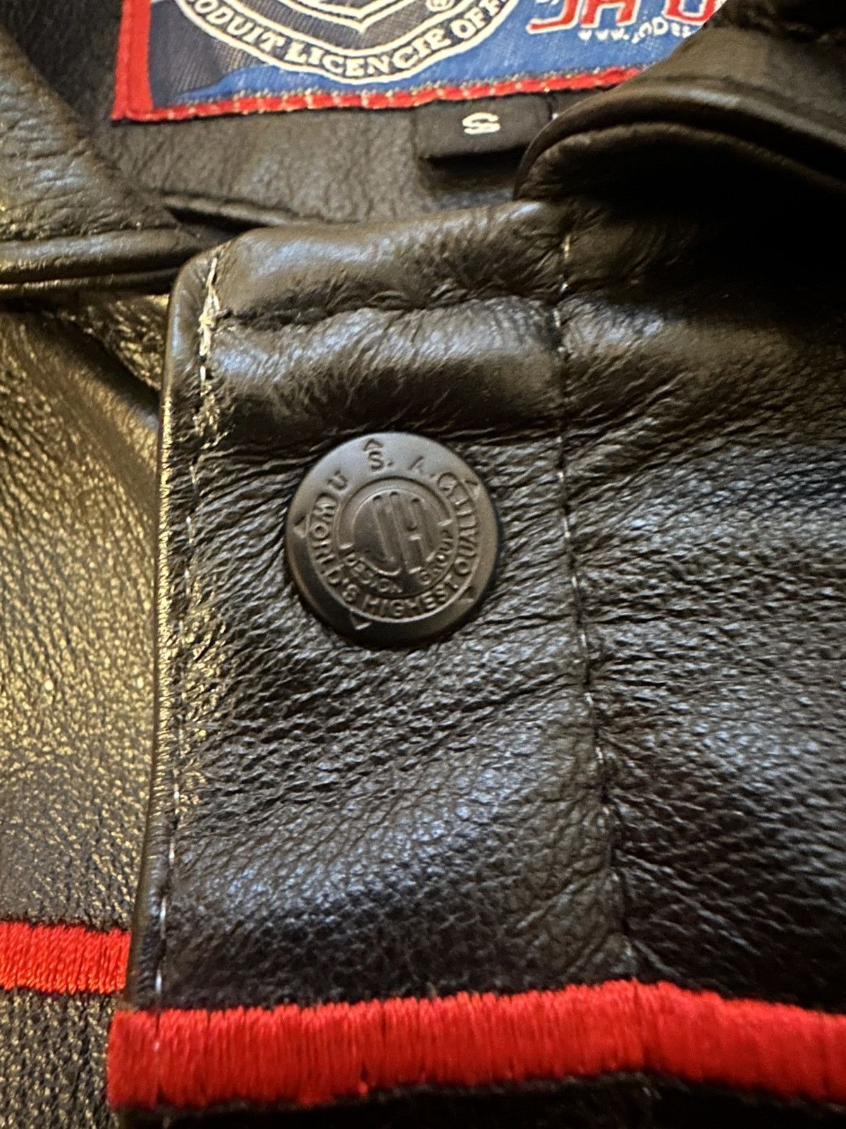 Jeff Hamilton LASTDROP Vtg Jeff Hamilton Chicago Blackhawks Leather Jacket Size US S / EU 44-46 / 1 - 8 Thumbnail