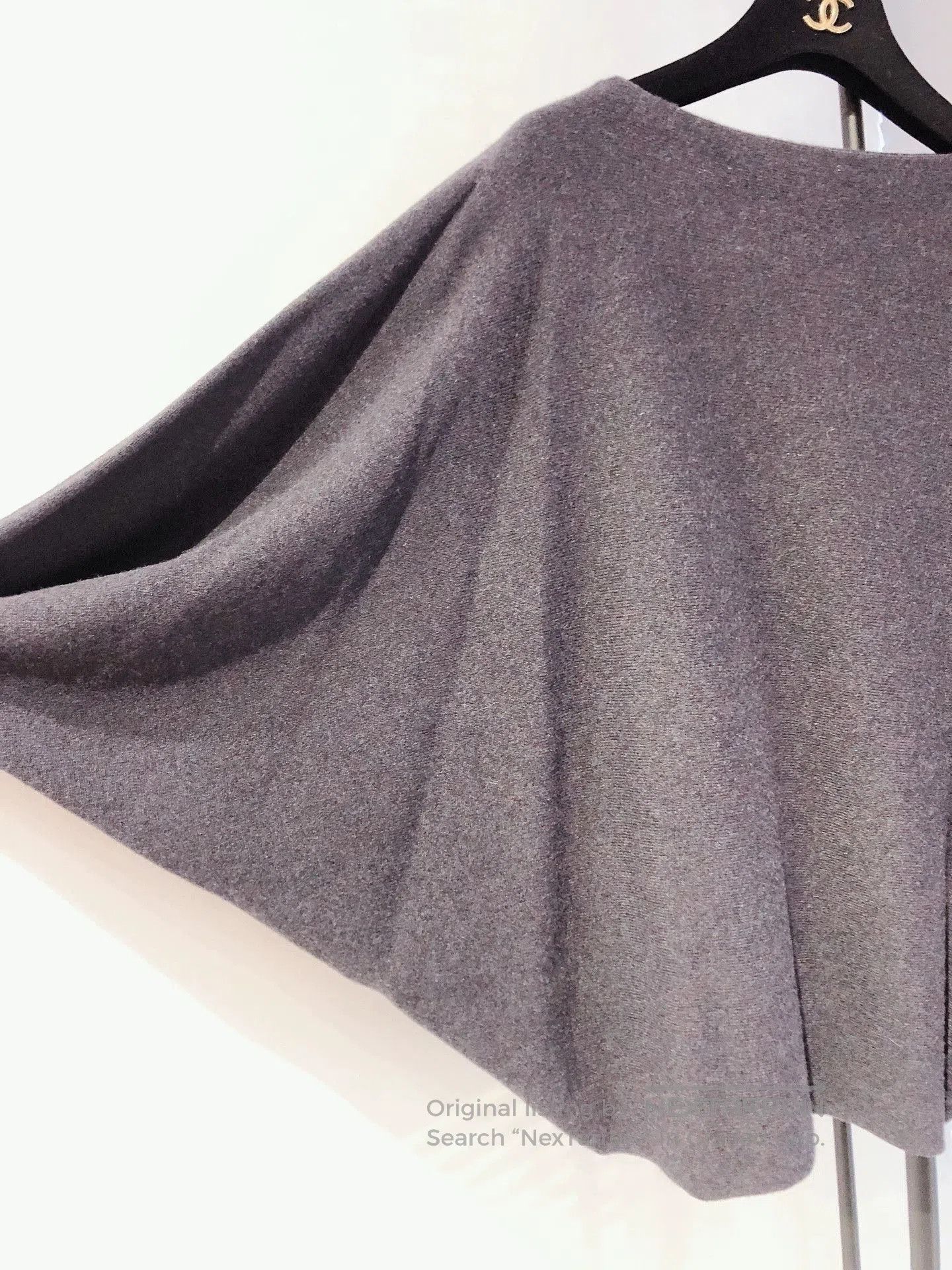 Hermes Hermes Gray Batwing Sleeve Cashmere Sweater. Size US XS / EU 42 / 0 - 5 Thumbnail