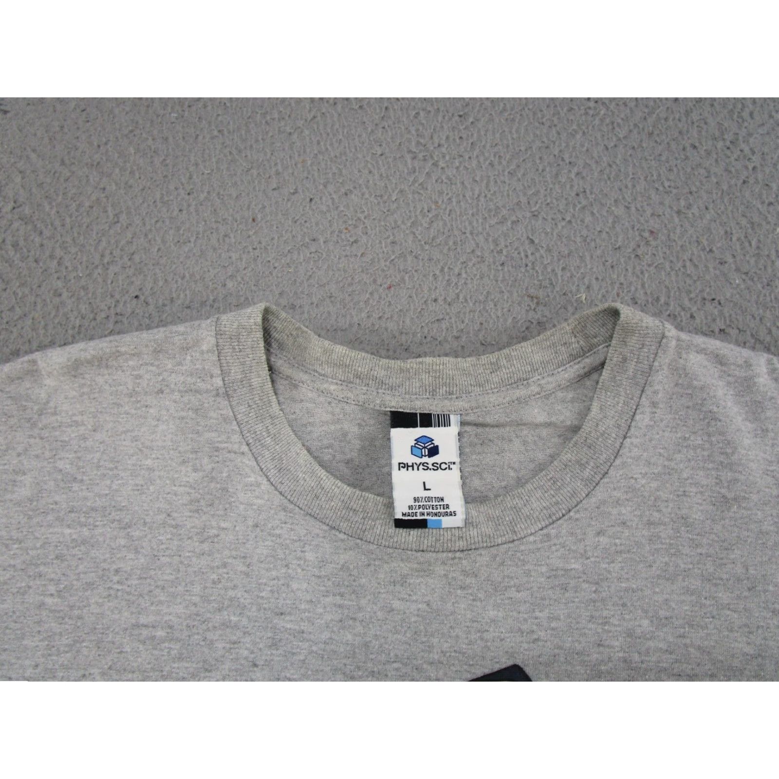 Vintage VINTAGE Phys.Sci. Mens Shirt Gray Graphic Raised Chinese Dragon Crew Neck Short Sleeve L Skater Grunge 2000s Size US L / EU 52-54 / 3 - 4 Thumbnail
