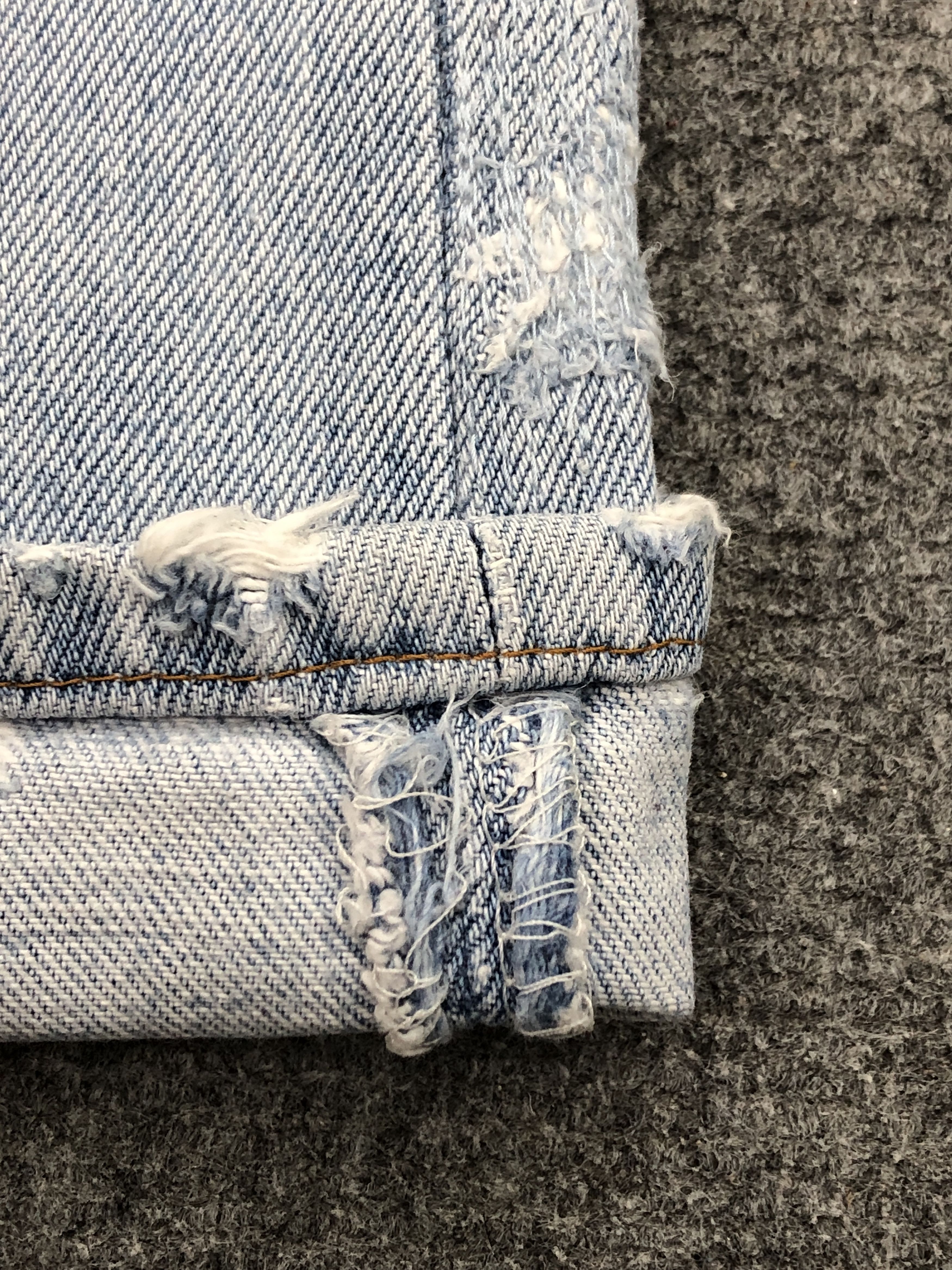Levi's × Vintage Vintage 90s Levis 501 Splatter Paint Light Wash Jeans Size US 32 / EU 48 - 9 Thumbnail