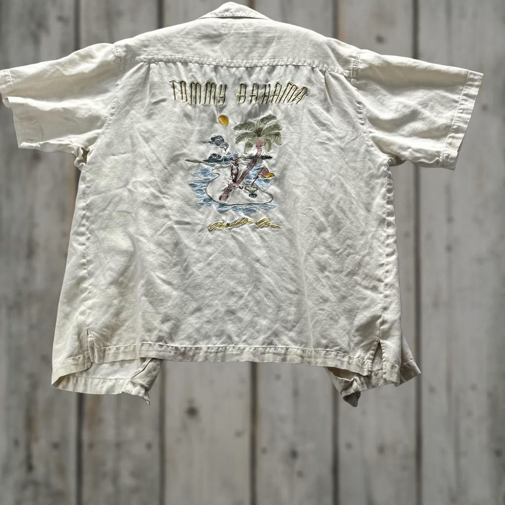 Tommy Bahama Tommy Bahama Shirt Mens L Beige Silk Paradise Relax Embroidered Back Graphic Size US L / EU 52-54 / 3 - 1 Thumbnail
