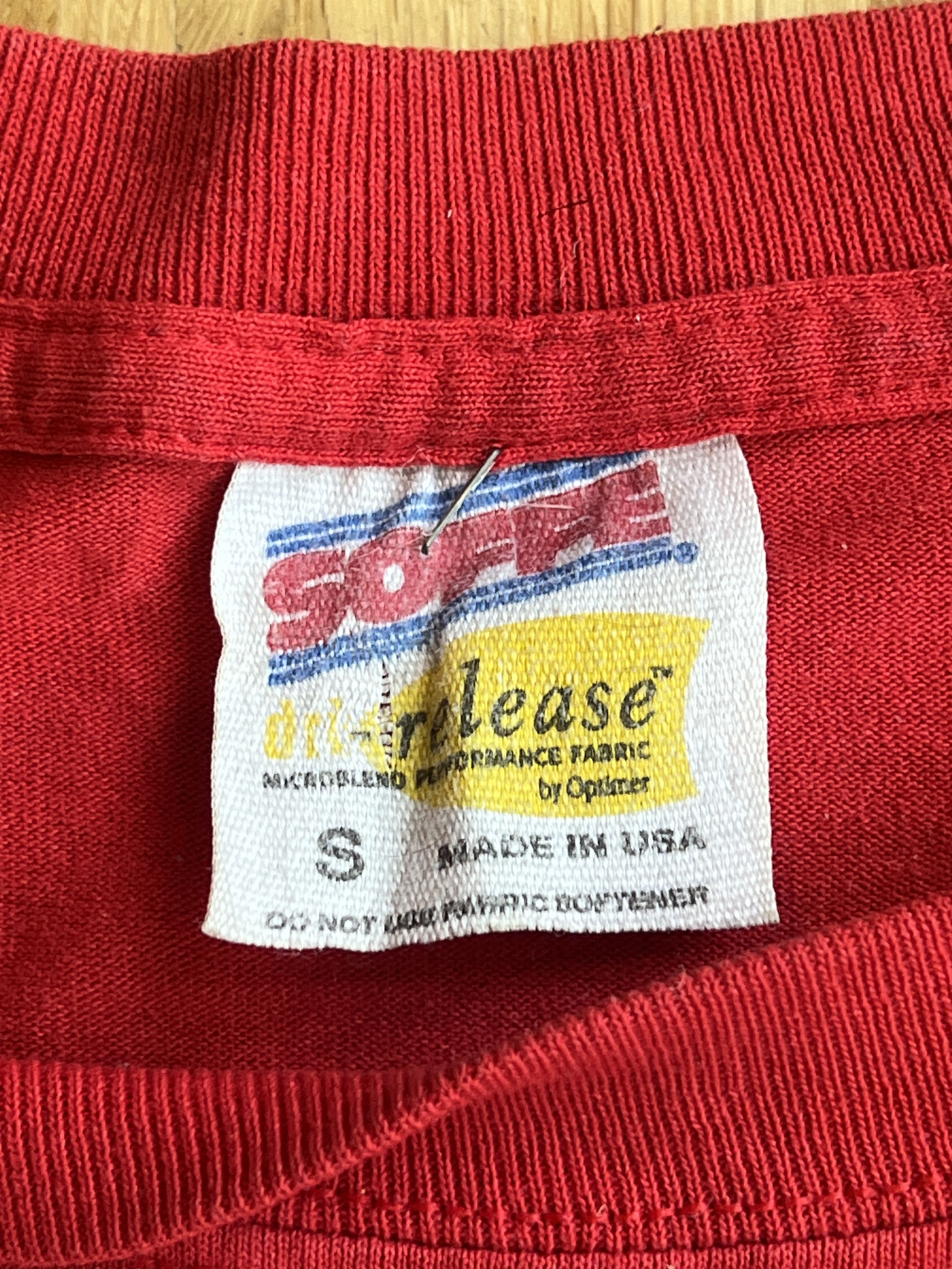 Vintage Vintage Field Hockey tee Size US S / EU 44-46 / 1 - 4 Thumbnail