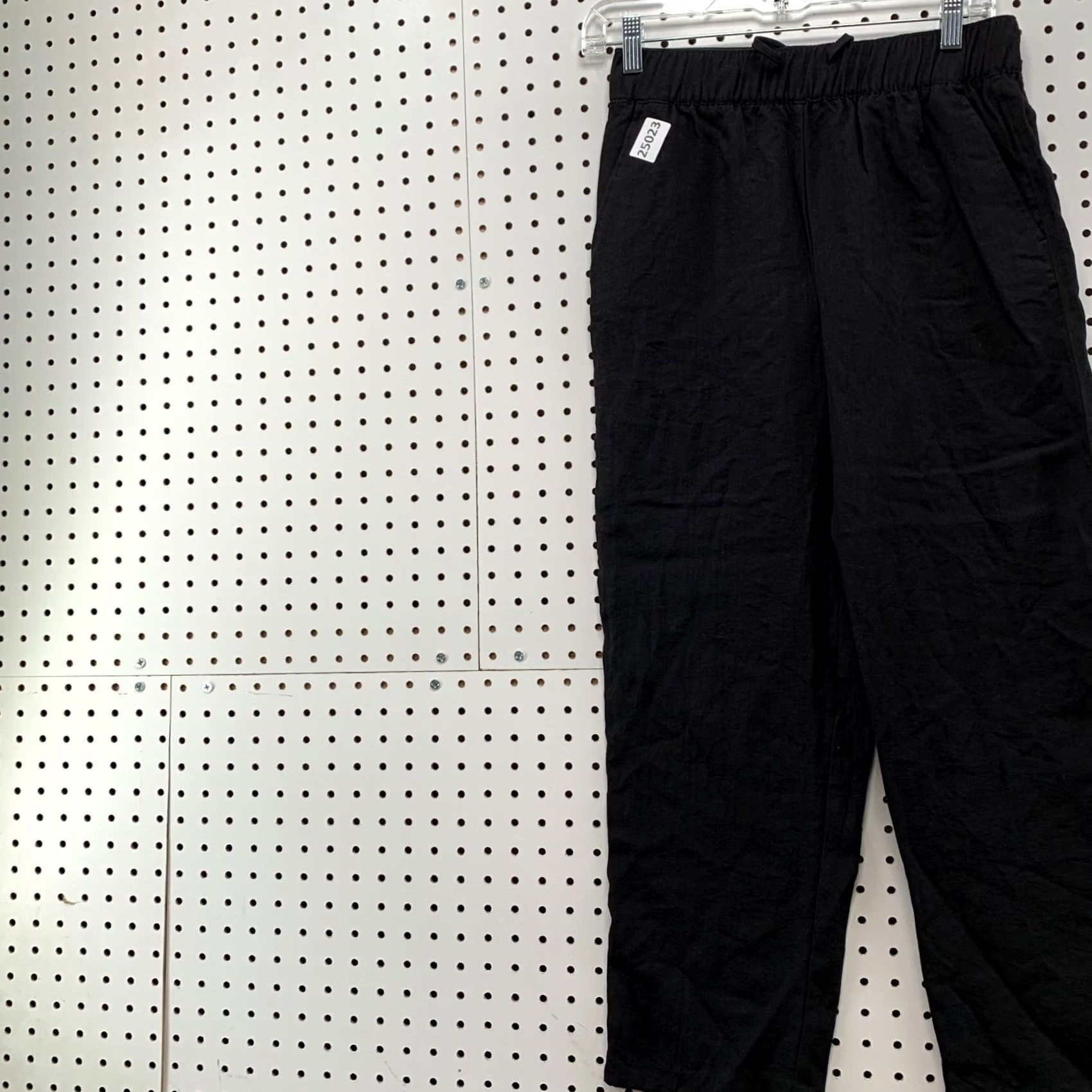 H&M VINTAGE New H&M Black Chino Joggers Womens Small Fits 28x25.5 Elastic Waist NWT Size 28" / US 6 / IT 42 - 3 Thumbnail