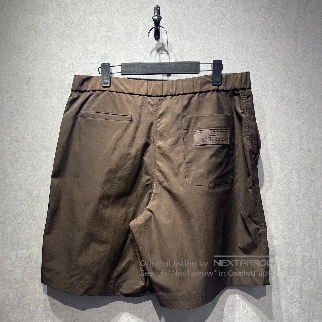 Valentino Valentino Back Logo Straight Shorts. Size US 32 / EU 48 - 2 Thumbnail