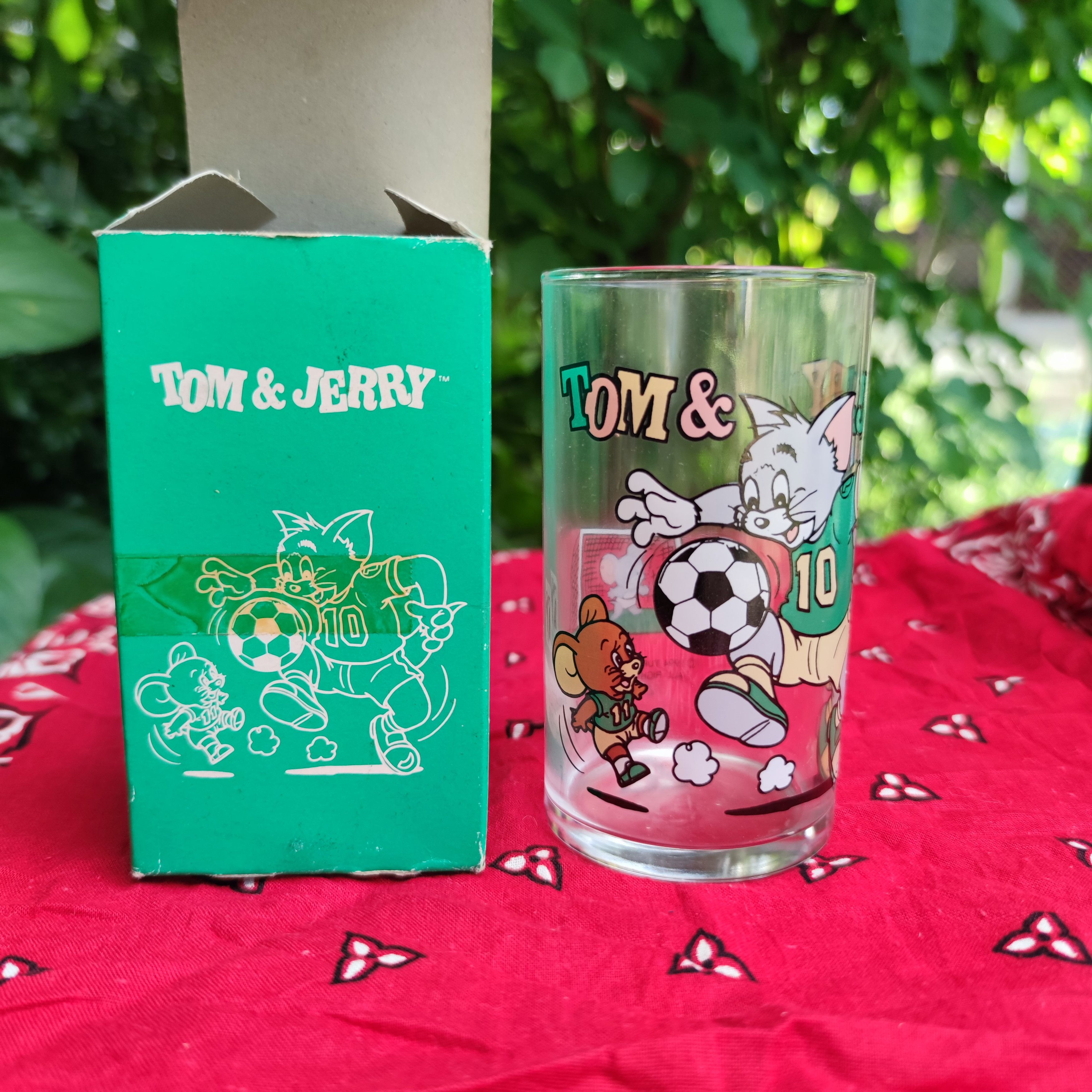 Anime × Vintage × Warner Bros Vintage 1994 Tom & Jerry Drinking Glasses with Box Size ONE SIZE - 1 Thumbnail