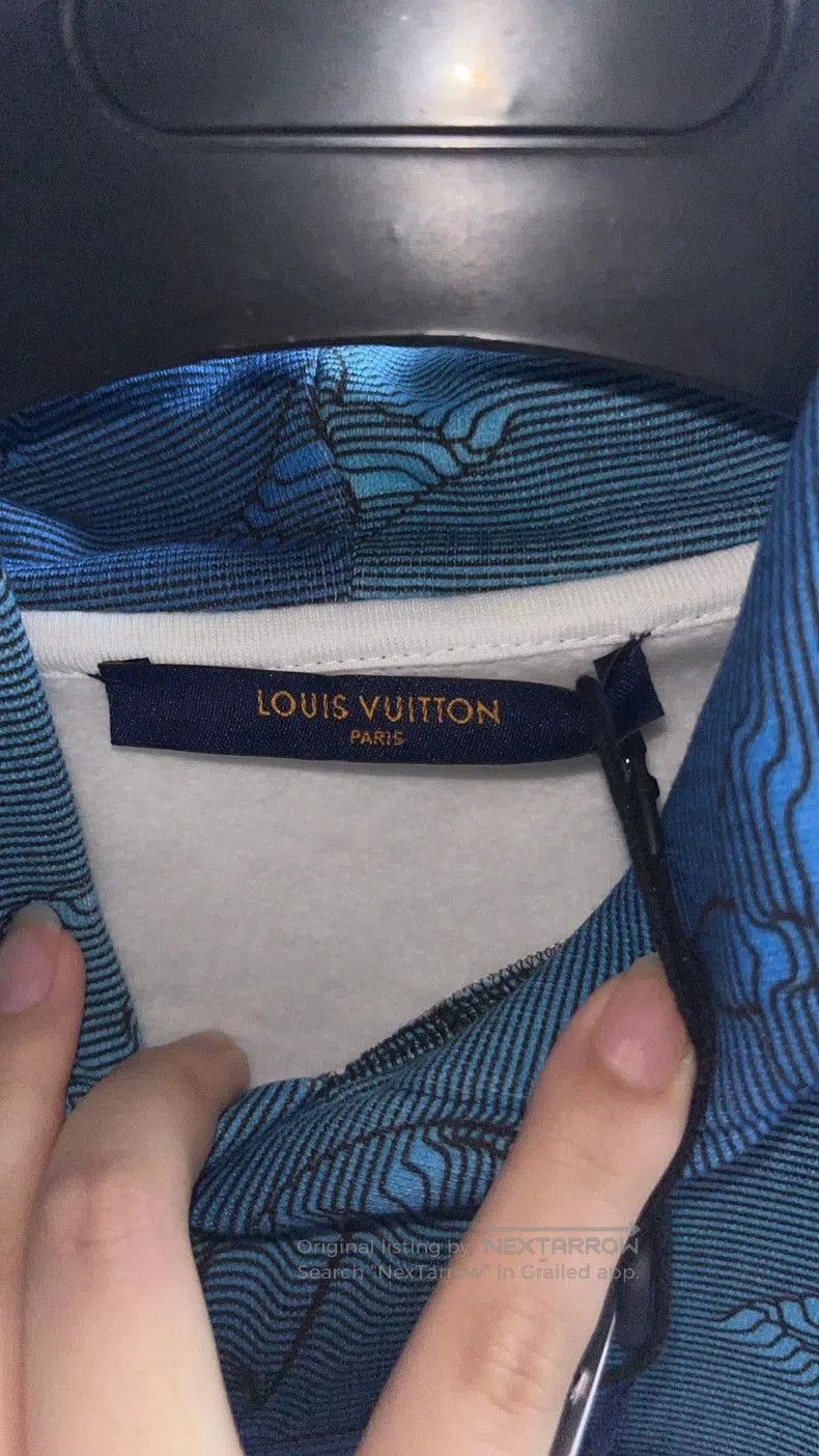 Louis Vuitton Louis Vuitton Blue Logo Print Sweatshirt. Size US M / EU 48-50 / 2 - 5 Thumbnail