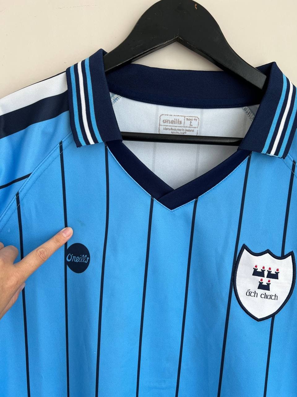 O'Neills 1983-86 DUBLIN GAA (ÁTH CLIATH) RETRO HOME JERSEY Size US L / EU 52-54 / 3 - 5 Thumbnail