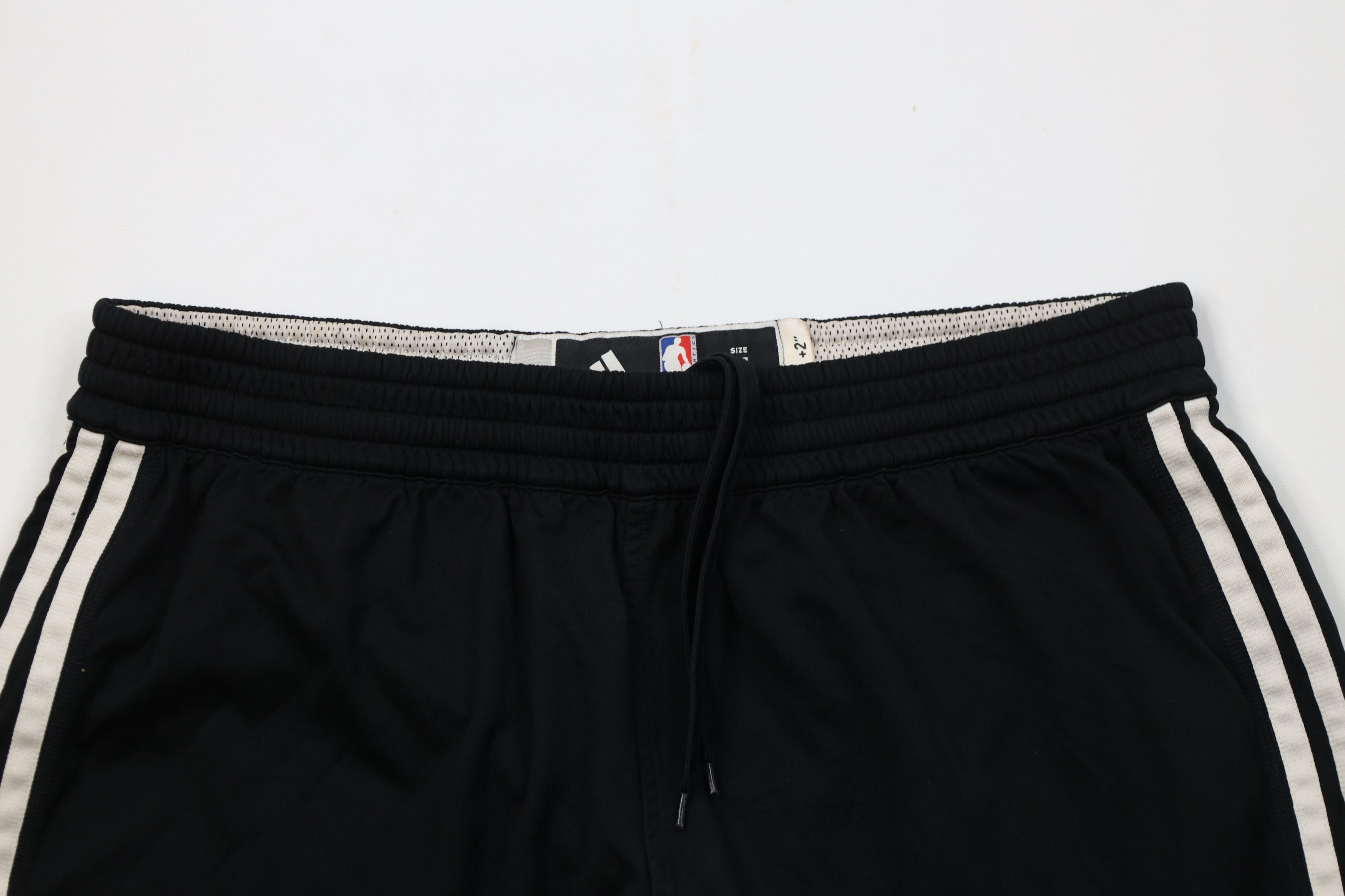 Adidas Adidas NBA Authentics Practice Worn Derrick Rose Shorts Size US 36 / EU 52 - 2 Thumbnail