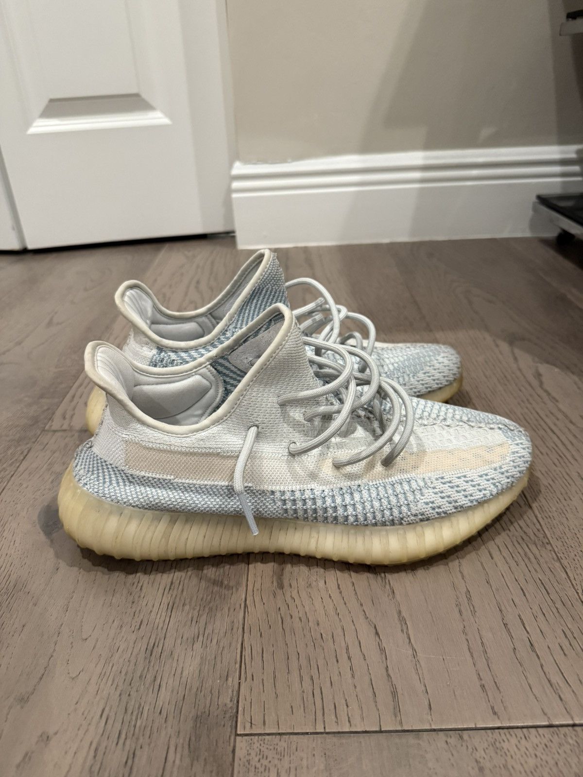 Yeezy Yeezy 350 white cloud 2019 Size US 11 / EU 44 - 4 Thumbnail