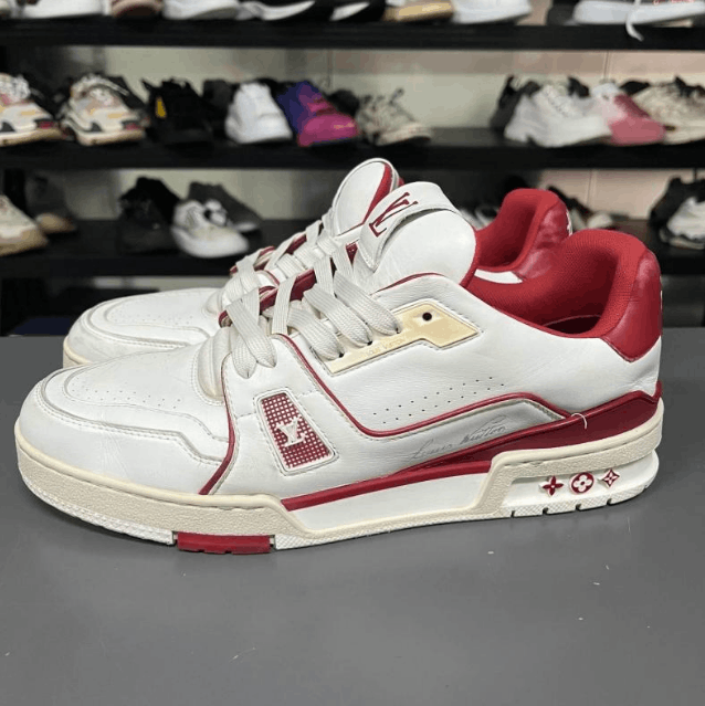 Louis Vuitton Louis Vuitton low-top sneakers 42.5 Size US 9.5 / EU 42-43 - 1 Thumbnail