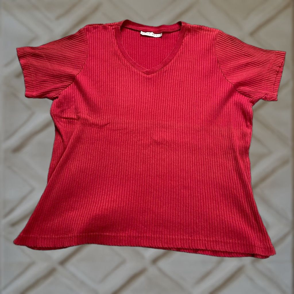 Vintage Kelly Renee Shirt Red 2X Womens Ribbed V Neck Casual Short Sleeve Soft Ladies Size XXL / US 16-18 / IT 52-54 - 1 Thumbnail