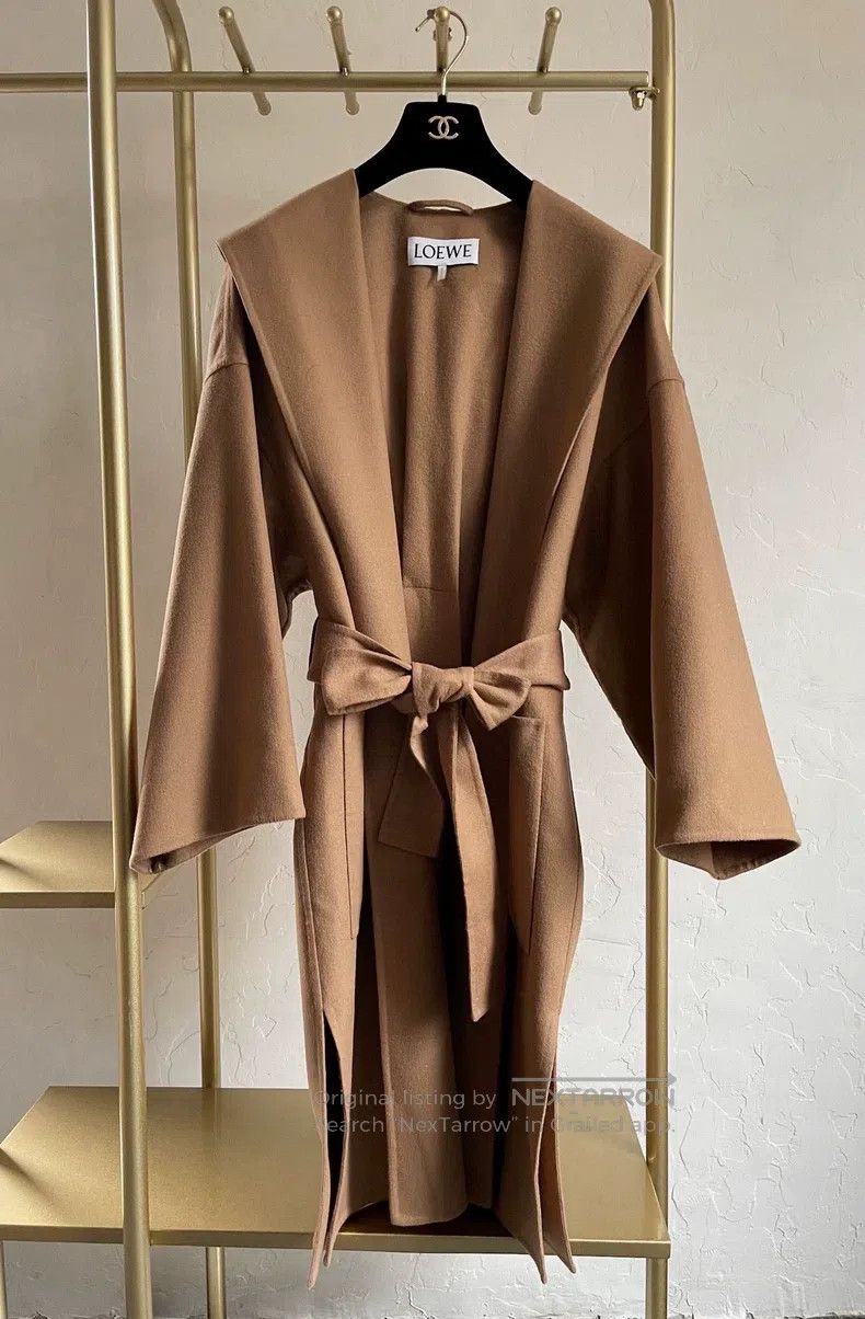 Loewe Loewe Camel-colored bathrobe coat Size 4XL / US 24-26 - 1 Thumbnail