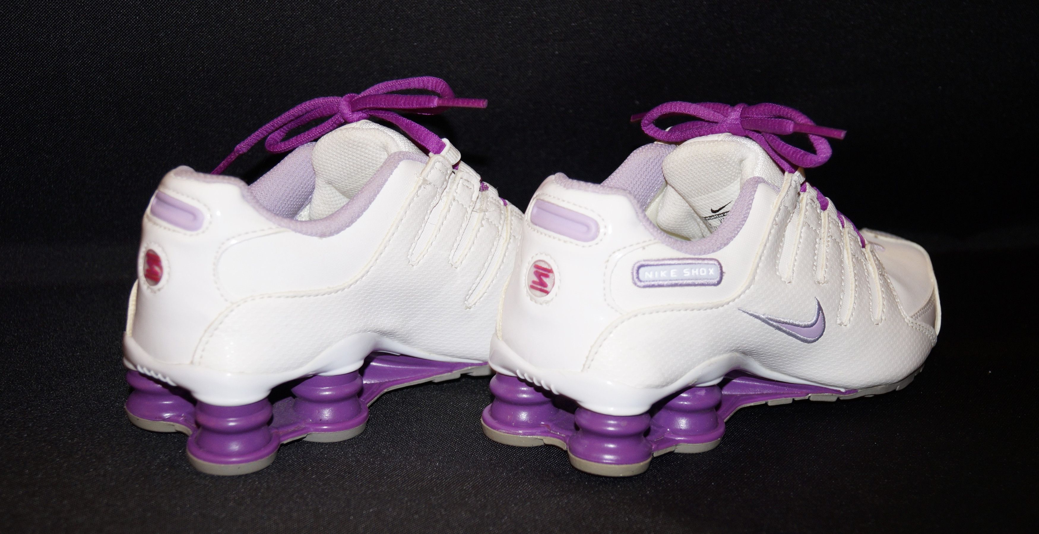 Nike Nike shox white pink sneakers 37,5 size Size US 6.5 / IT 36.5 - 6 Thumbnail